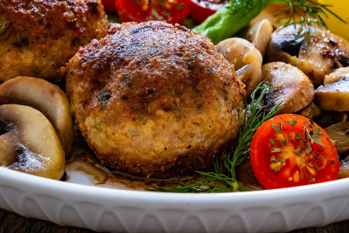 Takie mielone są o niebo lepsze niż tradycyjne. Możesz je podać choćby na świąteczny obiad