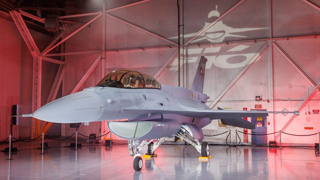 Bułgaria odbiera nowe myśliwce. Zastąpią poradzieckie lotnictwo