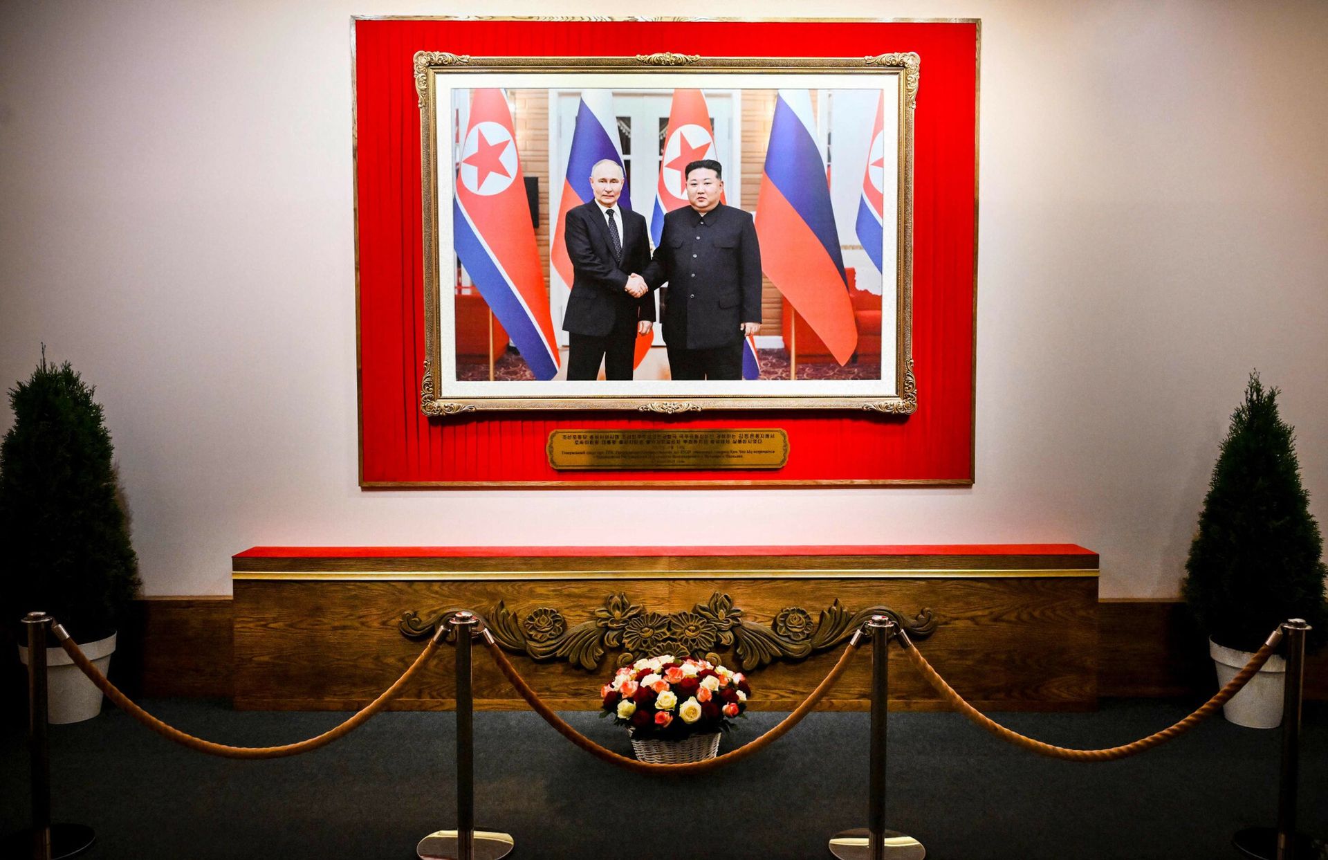 Rosja tańczy z Koreą Północną. kooperacja dyktatorów przyspiesza