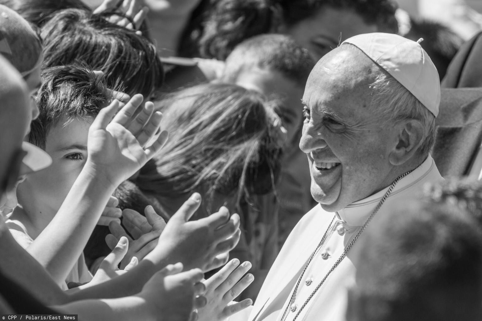 Śmierć papieża Franciszka. Kontrowersyjne wypowiedzi papieża o wojnie w Ukrainie i Rosji