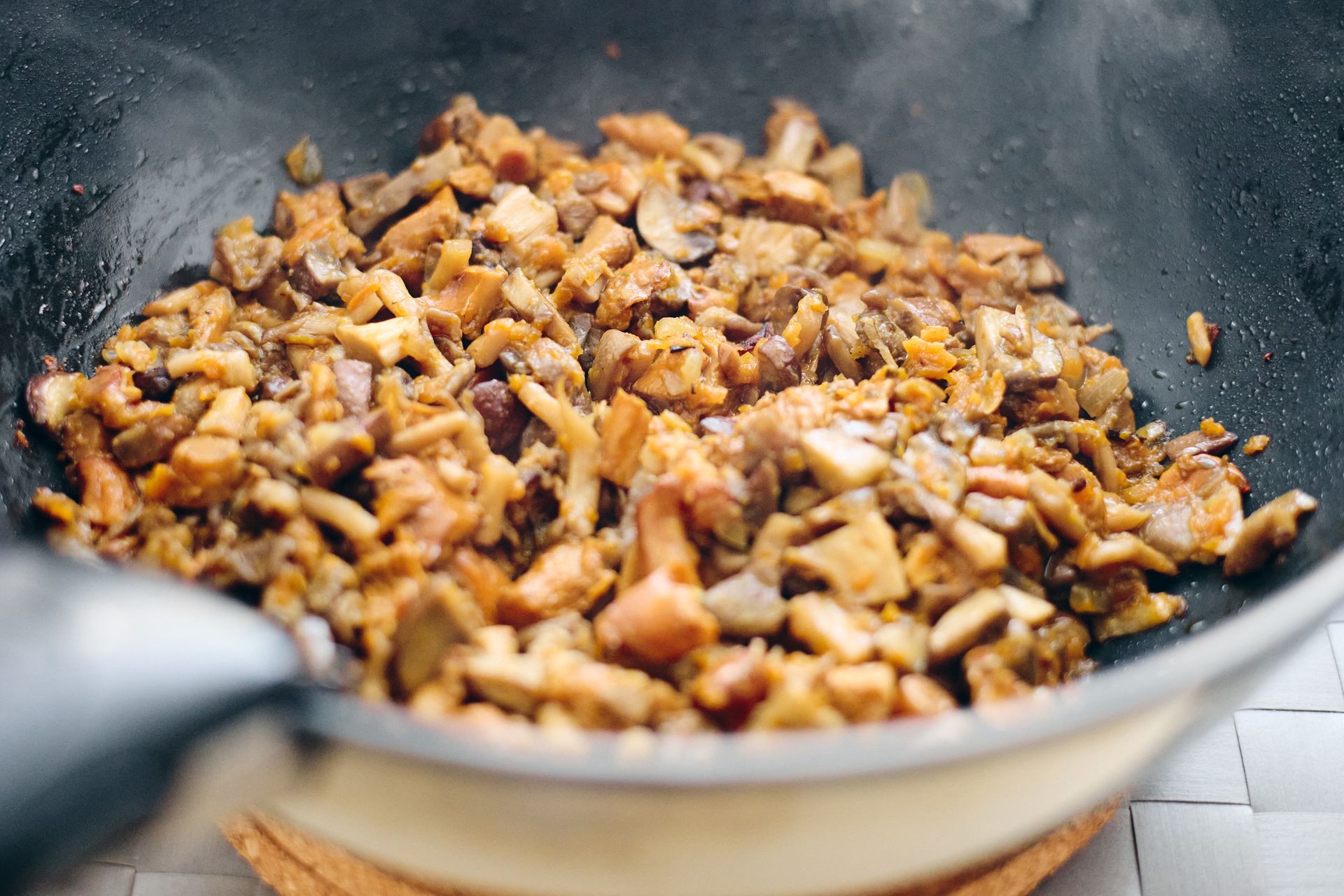 Takie skwarki możesz jeść bez obaw. Przyjemnie chrupią, ale nie podnoszą cholesterolu