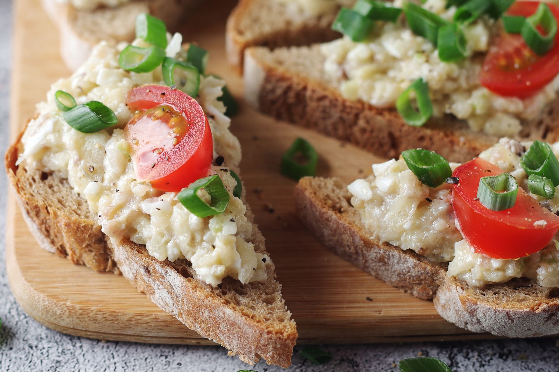 W piątki robię śląską pastę na kanapki. Smak hekele jest nie do podrobienia