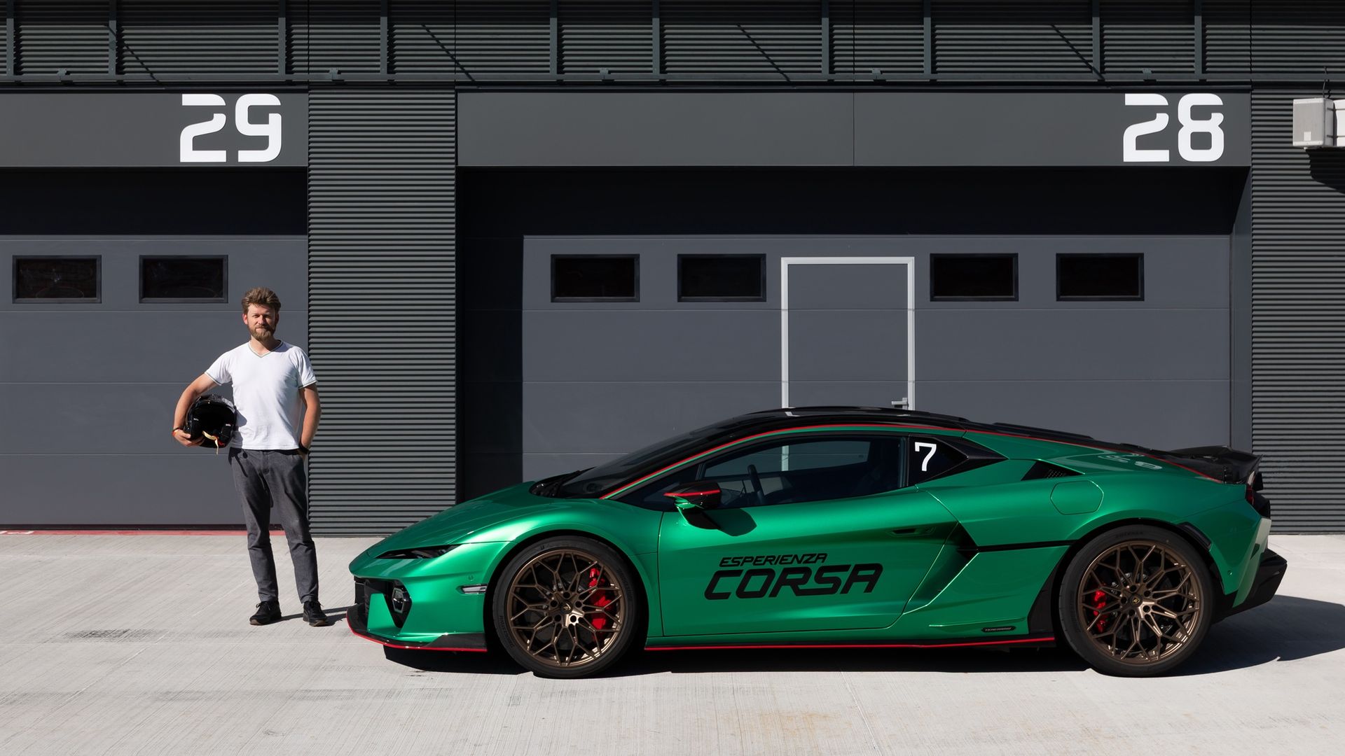 Lamborghini Temerario na Hungaroringu. To już nie jest "baby-lambo"