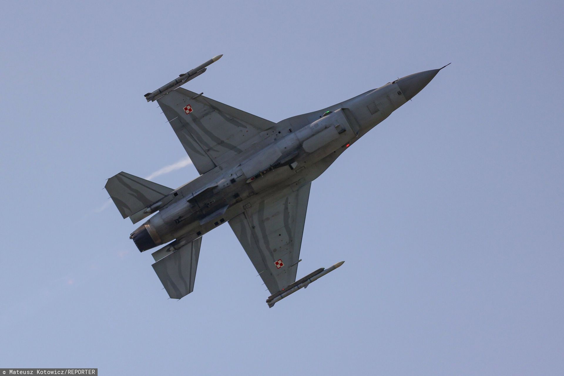 Niespokojna noc w Ukrainie. Polska poderwała myśliwce