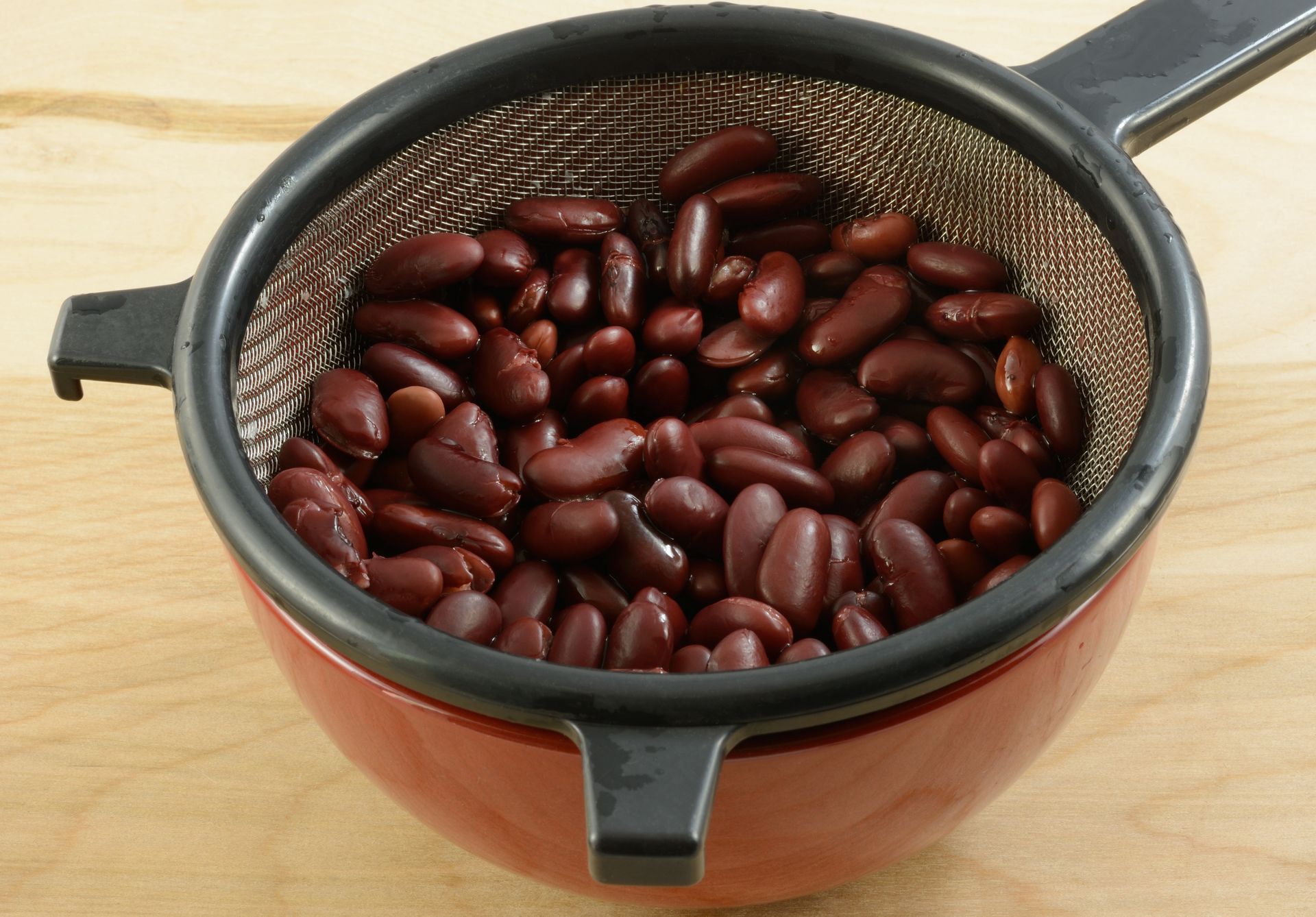 Już nie musisz fasoli moczyć fasoli przez całą noc. Wystarczy prosty trik