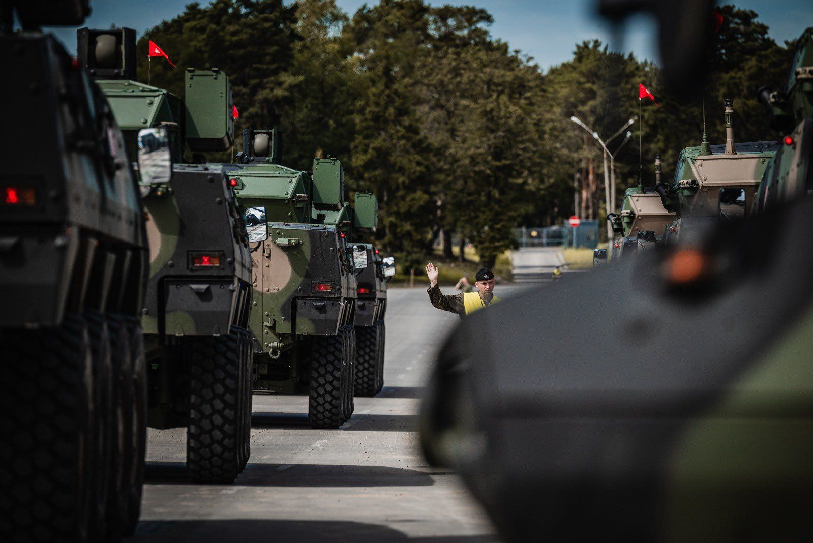 "Cenniejsze niż złoto". MON robi duży krok, by je pozyskać