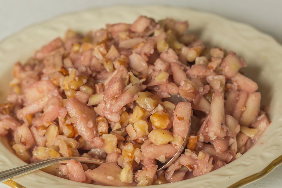 Na deser zrób charoset. Szybszy niż szarlotka, a pachnie na kilometr