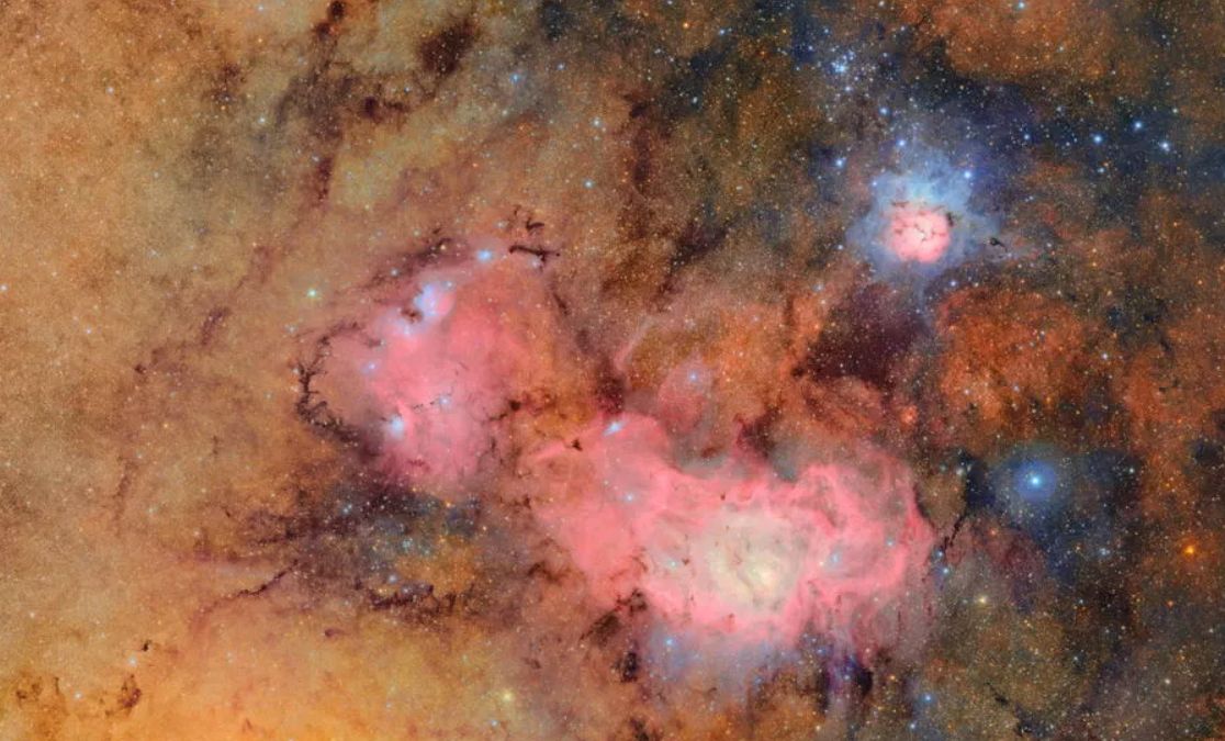 Jest wielkości samochodu. Teleskop już robi zdjęcia