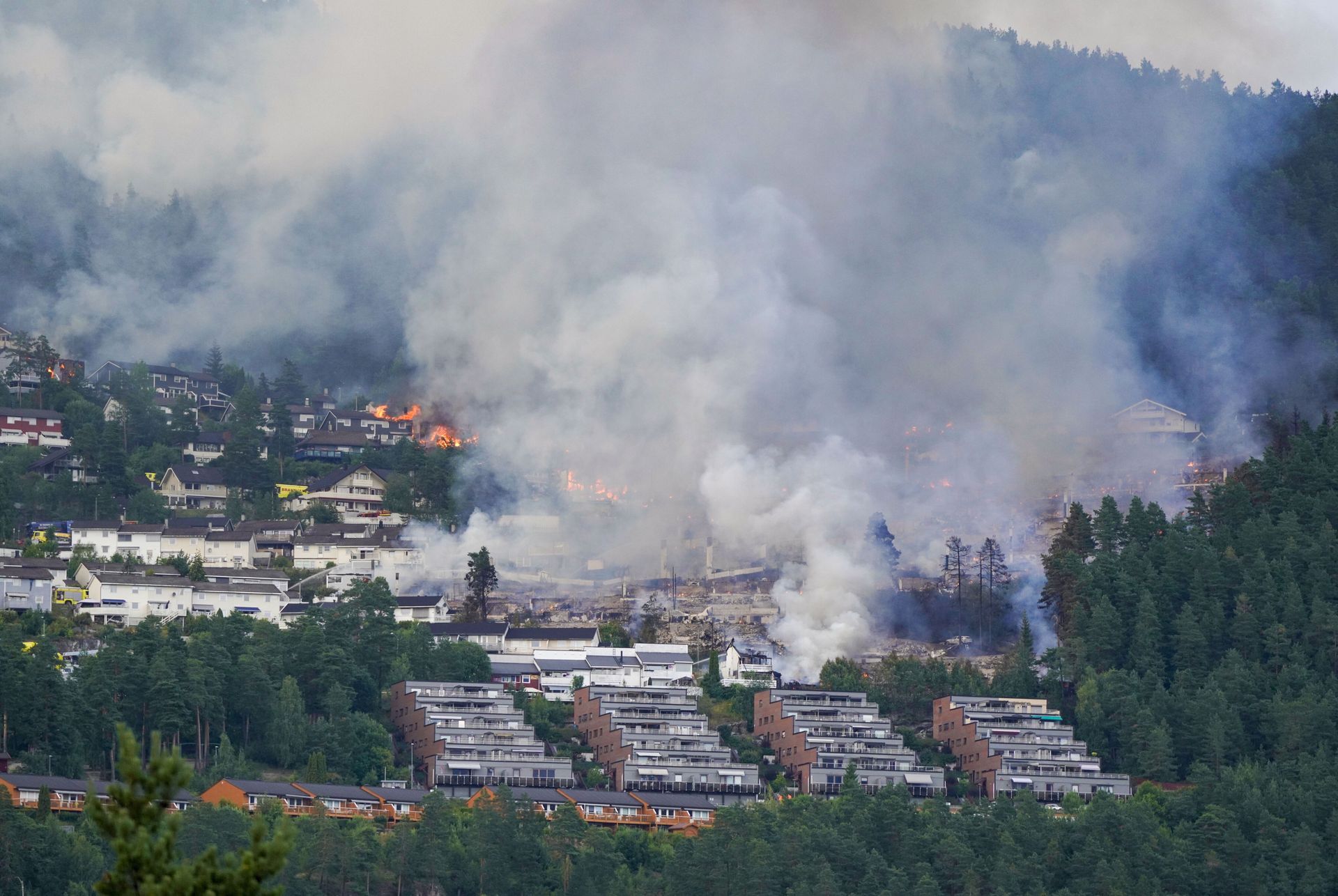 "To katastrofa". Ponad 100 mieszkań spłonęło w Drammen