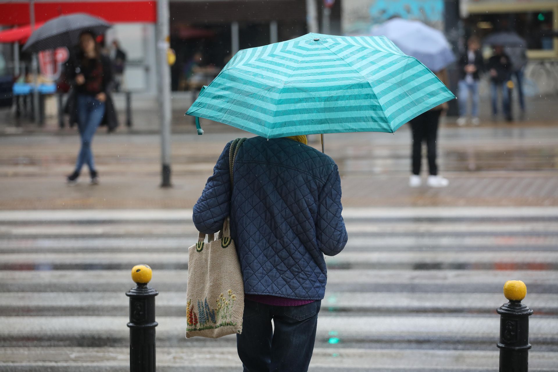 Do Polski zmierzają burze. Fatalne prognozy na popołudnie