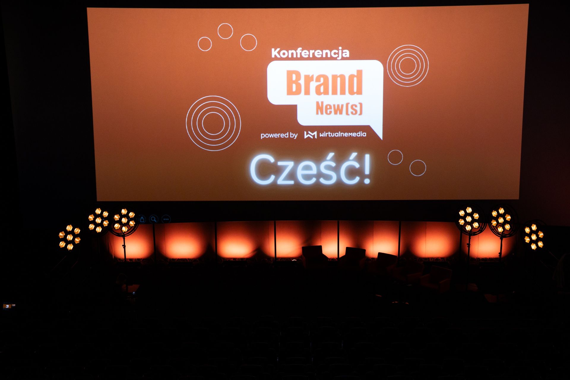 Ruszają zapisy na naszą konferencję Brand new(s). Jeden dzień w Multikinie, a tam: AI, reklama, media i wielkie zmiany na rynku