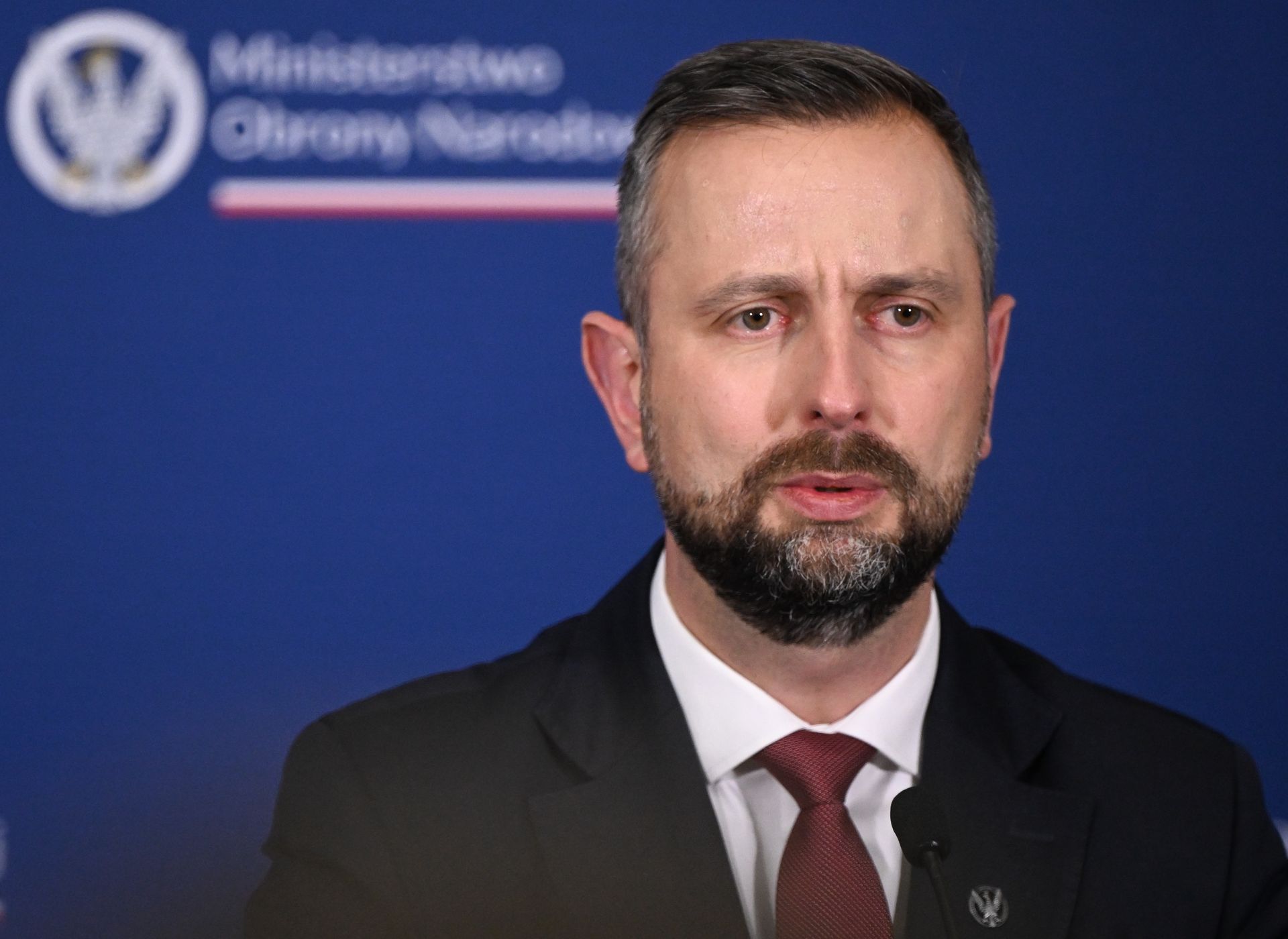 Szef MON o zestrzeliwaniu dronów. "Tak, ale"