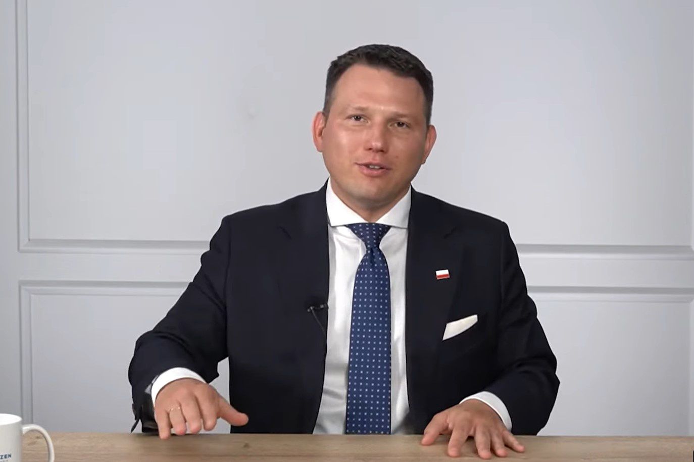 "Nie będzie mnie PiS szantażować". Mentzen opublikował nagranie