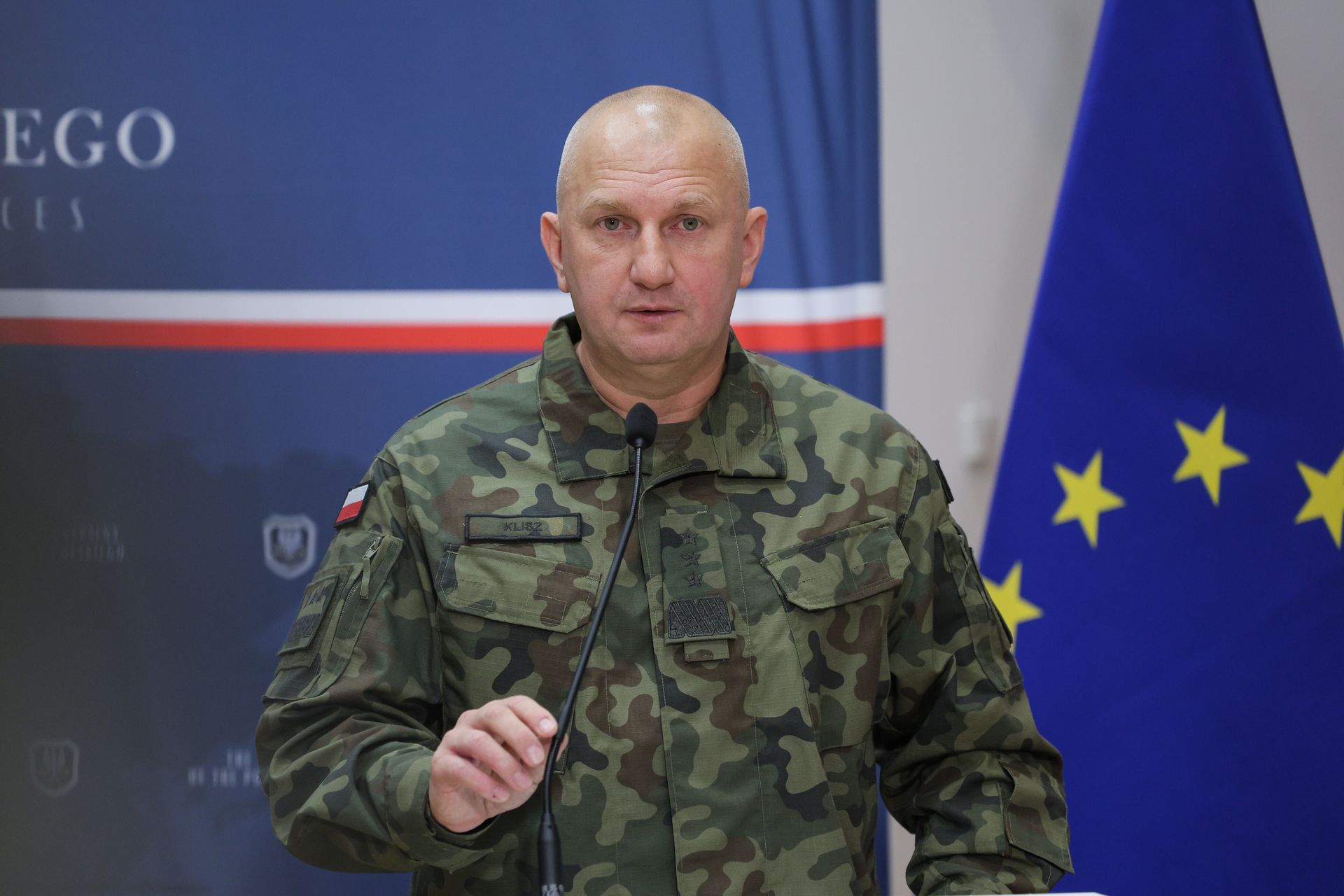 Dowódca operacyjny RSZ o dronach nad Polską. Mówił o działaniach w nocy