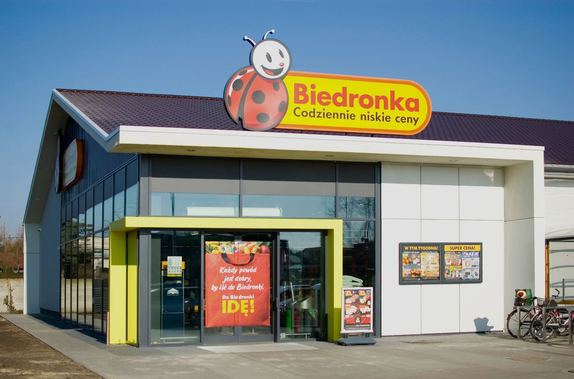 Paczki niespodzianki za 13 zł w Biedronce. Oto co jest w środku