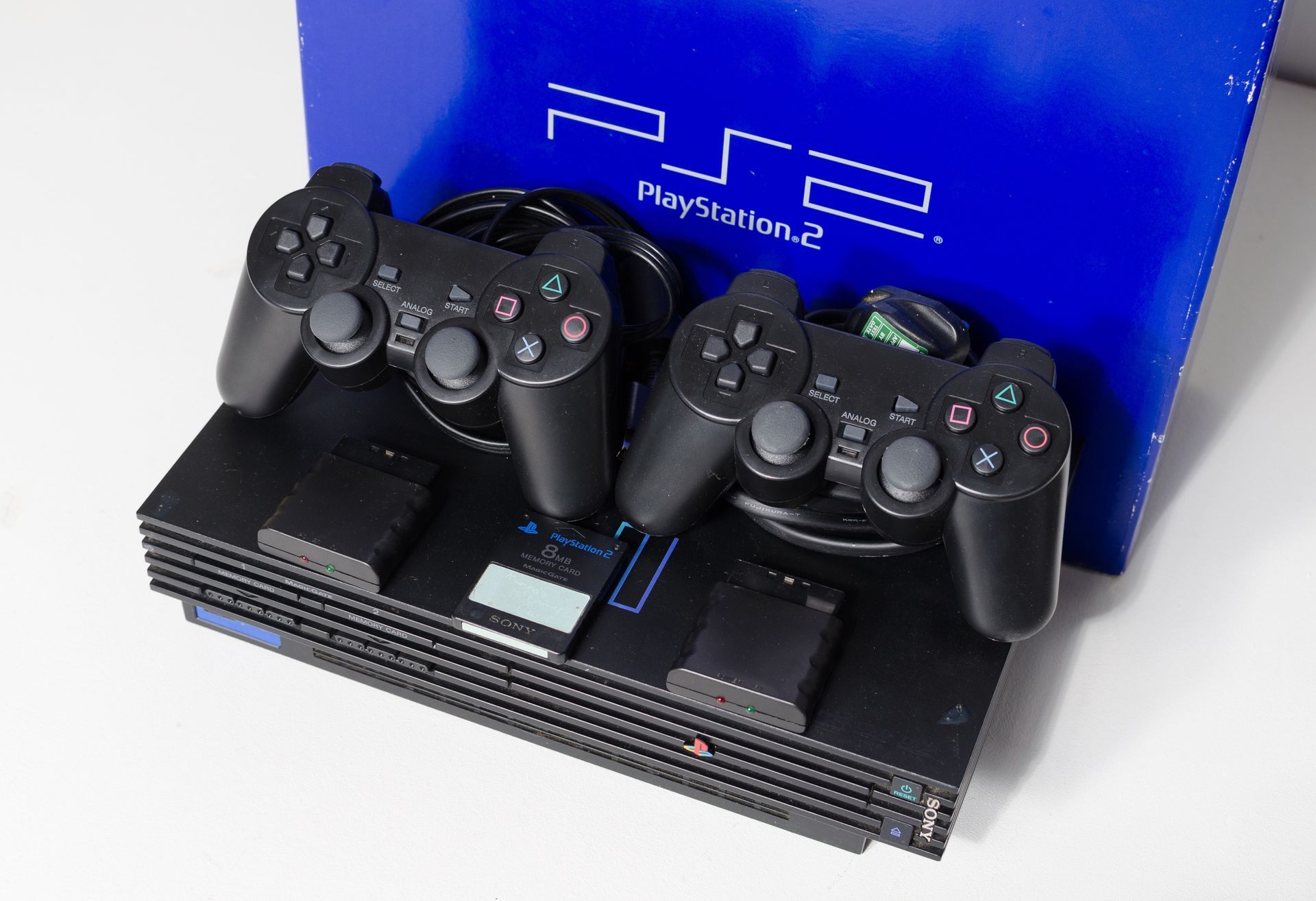W końcu złamali zabezpieczenia PlayStation 2. Skorzystają także gracze