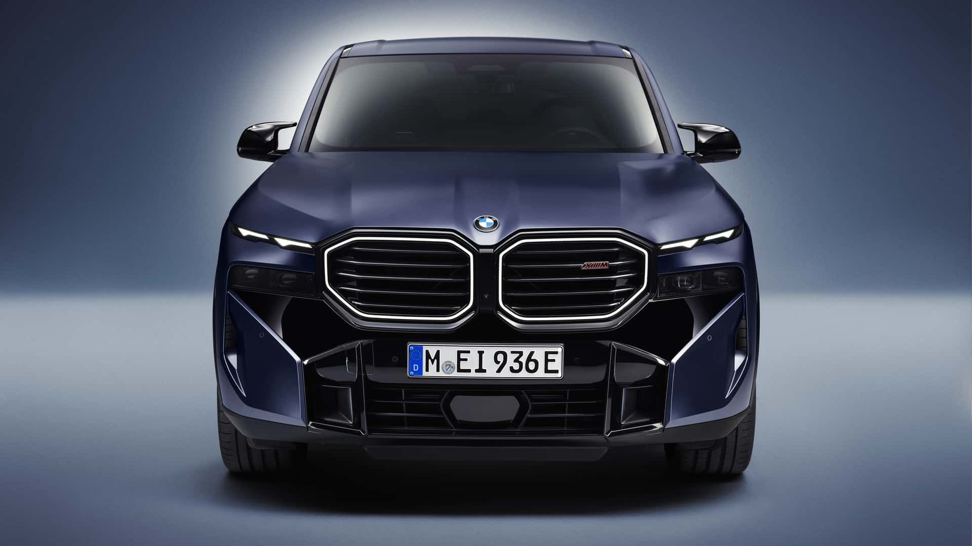BMW wycofuje słabszą wersję XM. od dzisiaj będzie tylko topowa