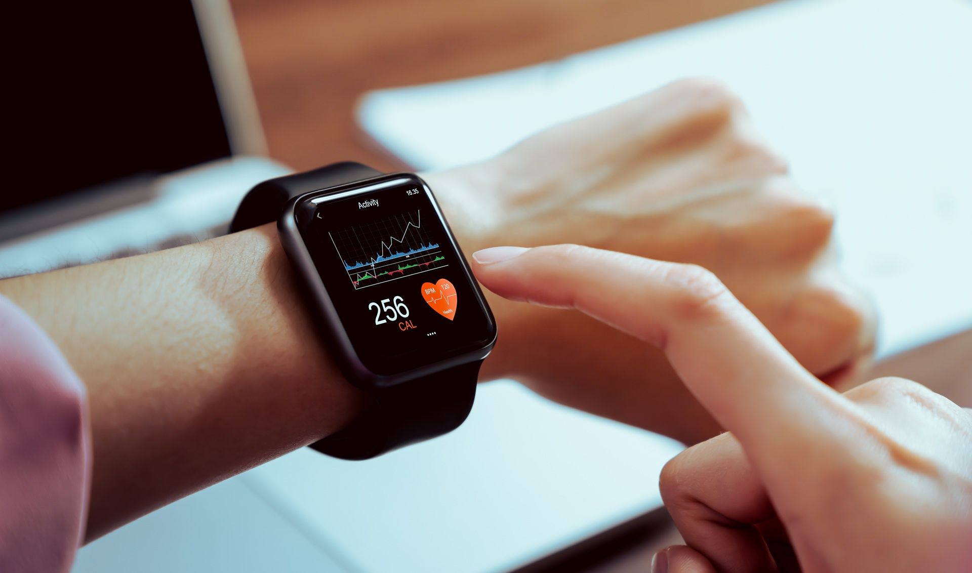 Aktywność pod kontrolą – 5 smartwatchy dla wymagających