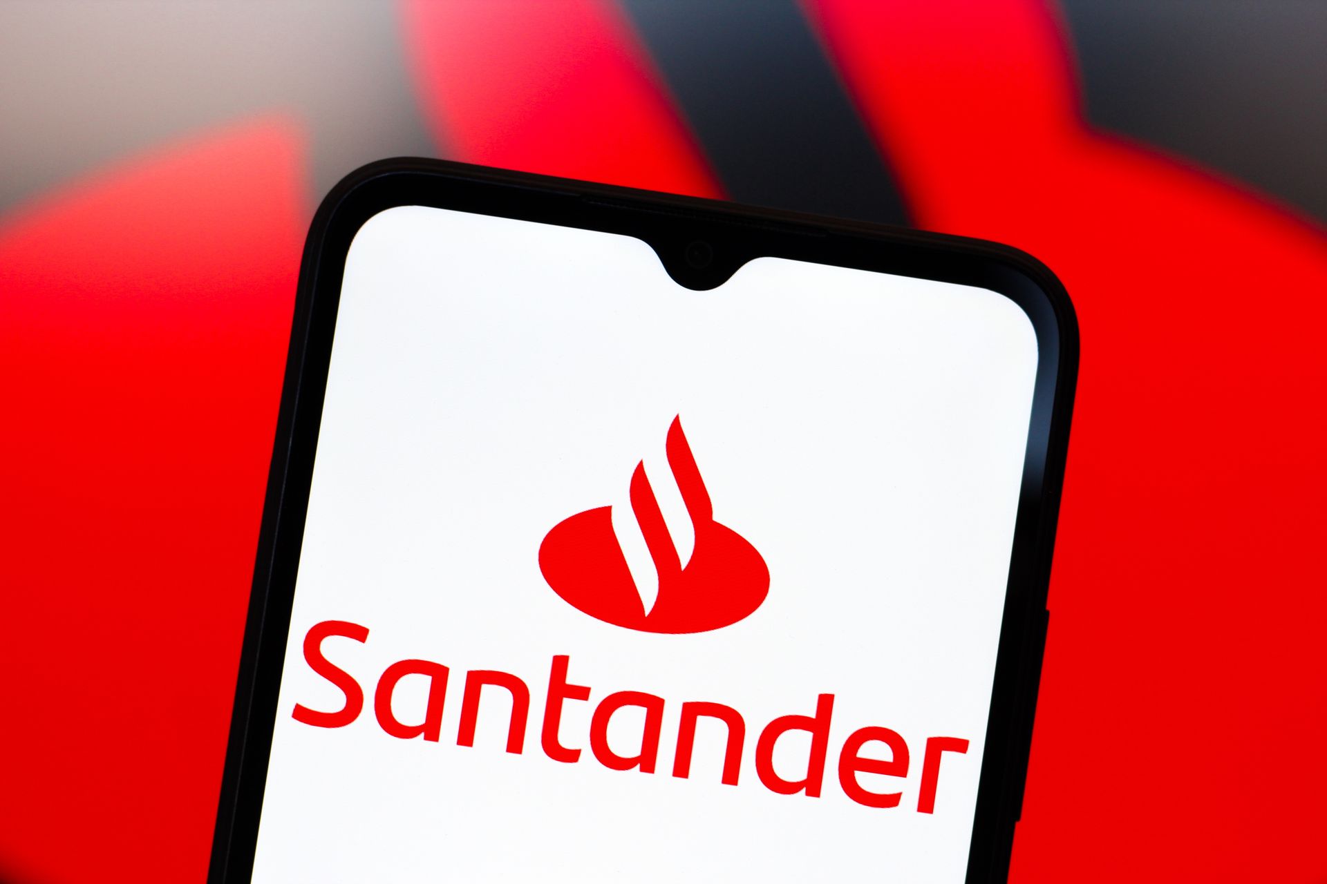 Santander zapowiada przerwę serwisową. Podano godziny