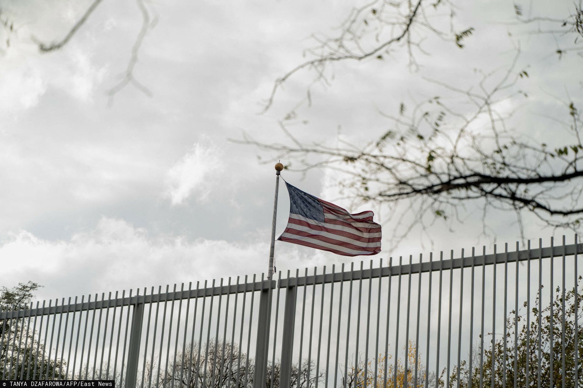 Amerykanie spodziewają się dużego ataku na Ukrainę. Ambasada ostrzega