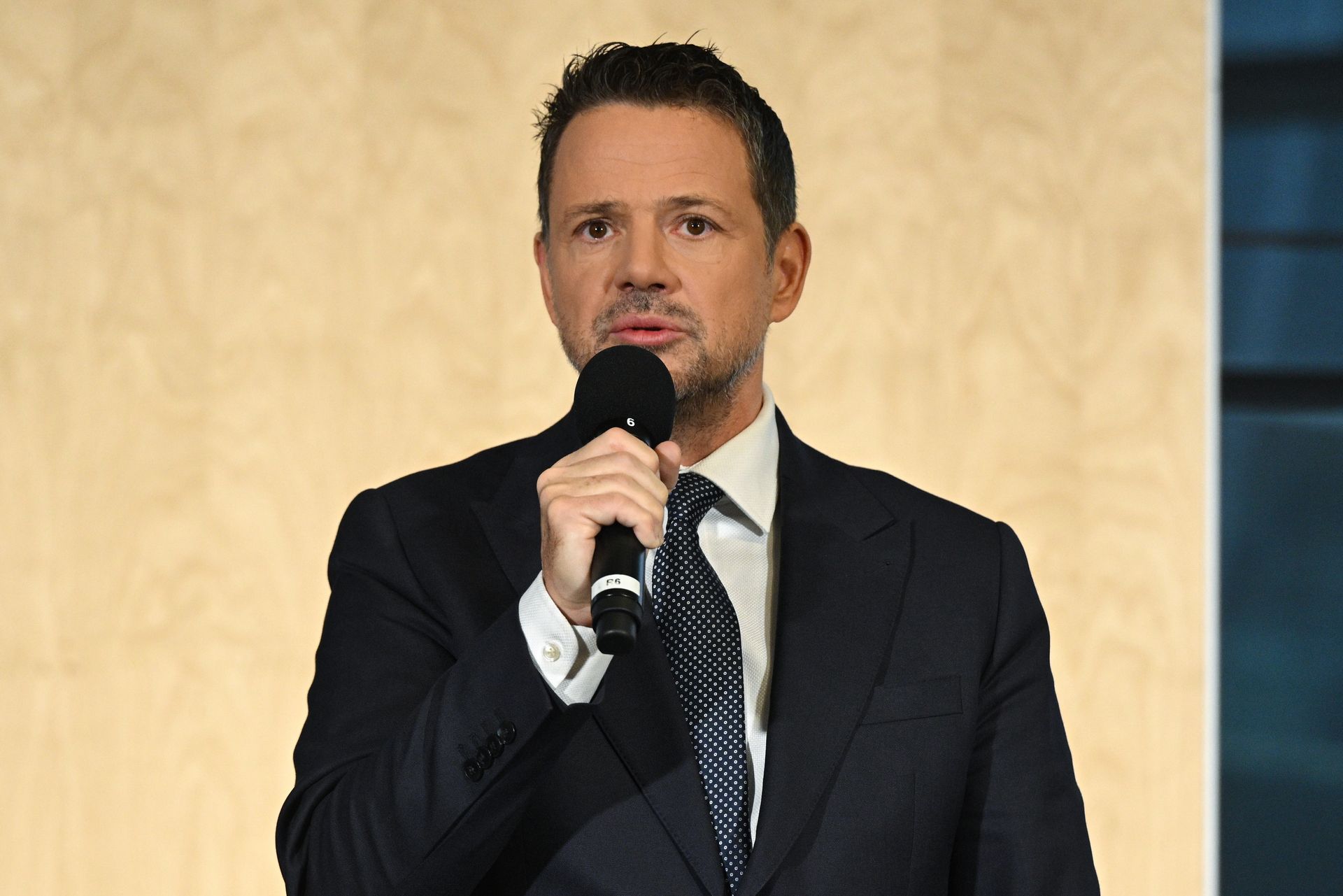 "Polska gra w pierwszej lidze". Trzaskowski o pozycji w UE