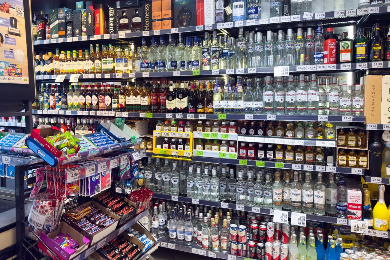 Nowy trend na półkach z alkoholem. Polacy kupują 24 mln sztuk rocznie