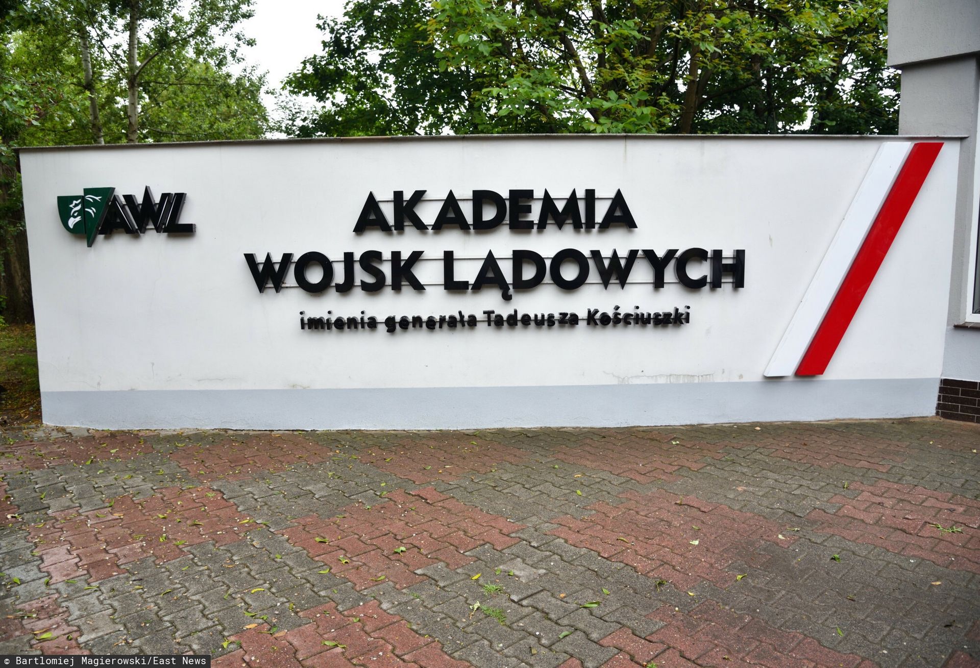 "Nie wytrzymała psychicznie". Kary cielesne w murach uczelni