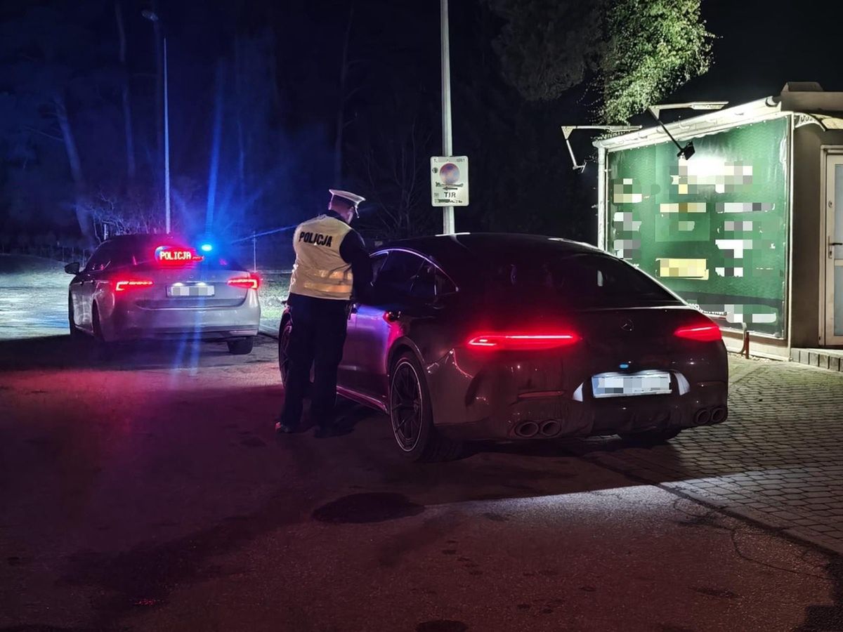 Ponad 230 km/h na ekspresówce. Surowa kara dla kierowcy