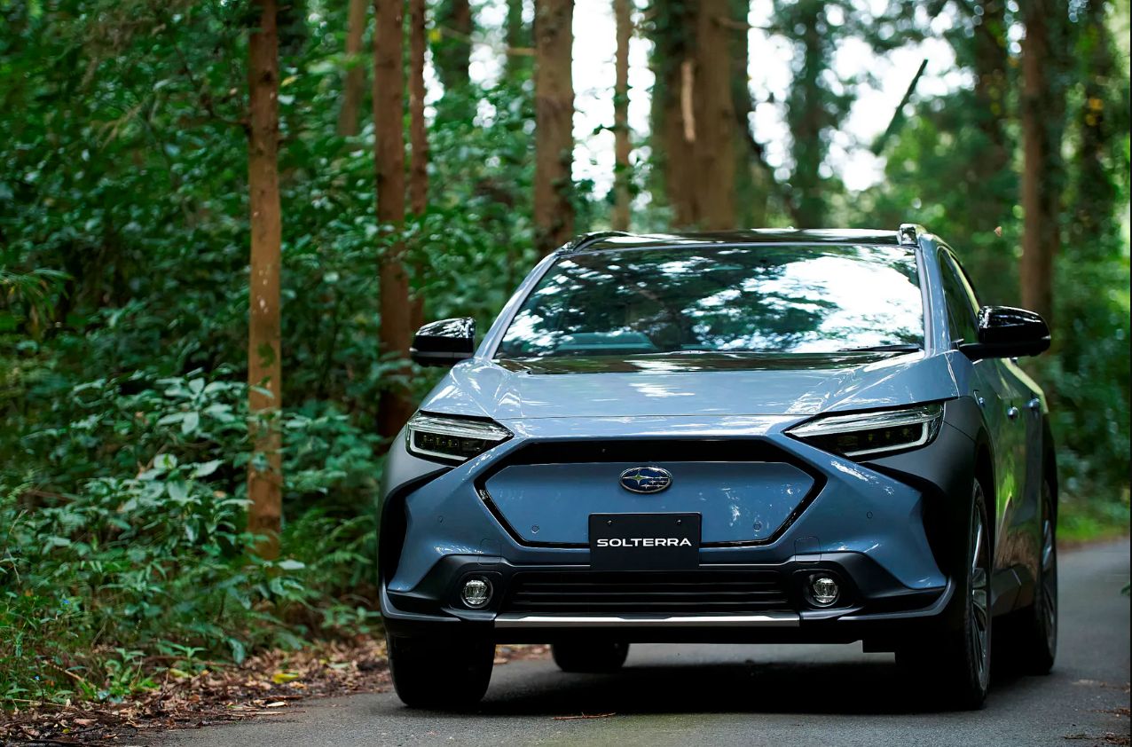 Toyota i Subaru stworzą trzy elektryczne modele. Działają wspólnie, by ograniczyć ryzyko