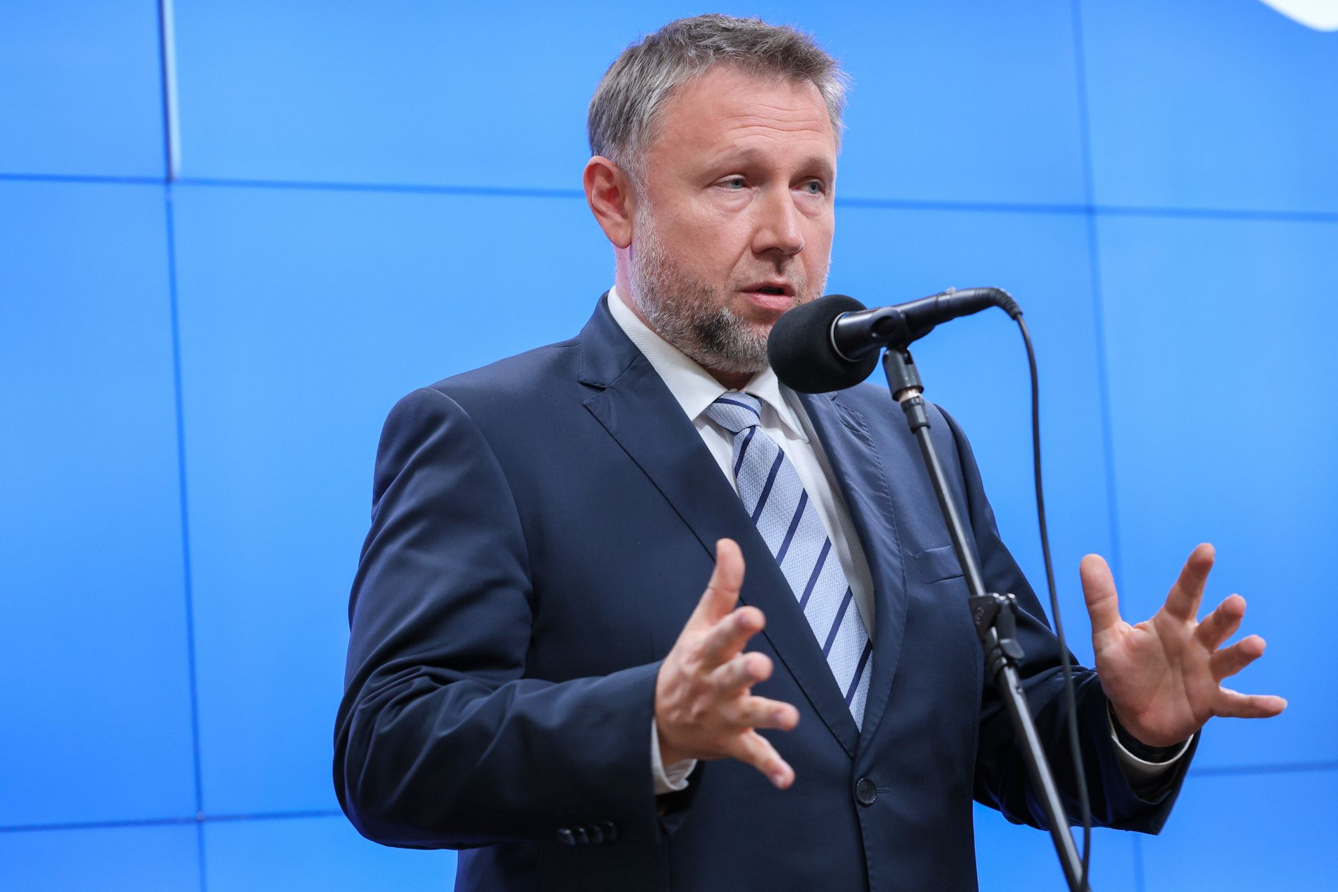 Kierwiński o decyzjach ws. paktu migracyjnego. "Będą korzystne"