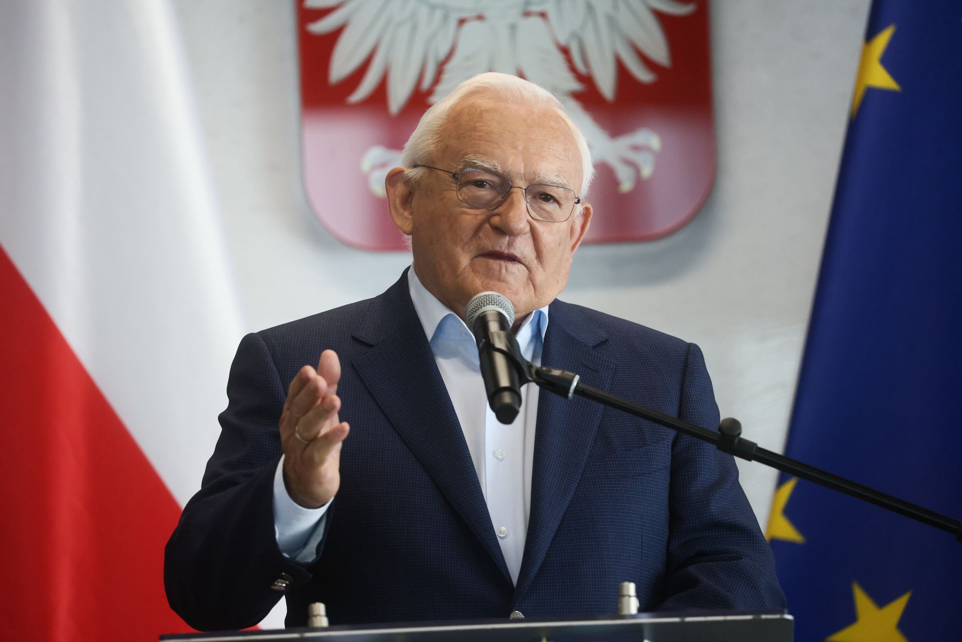 Leszek Miller atakuje Tuska. Zarzucił mu brak charakteru