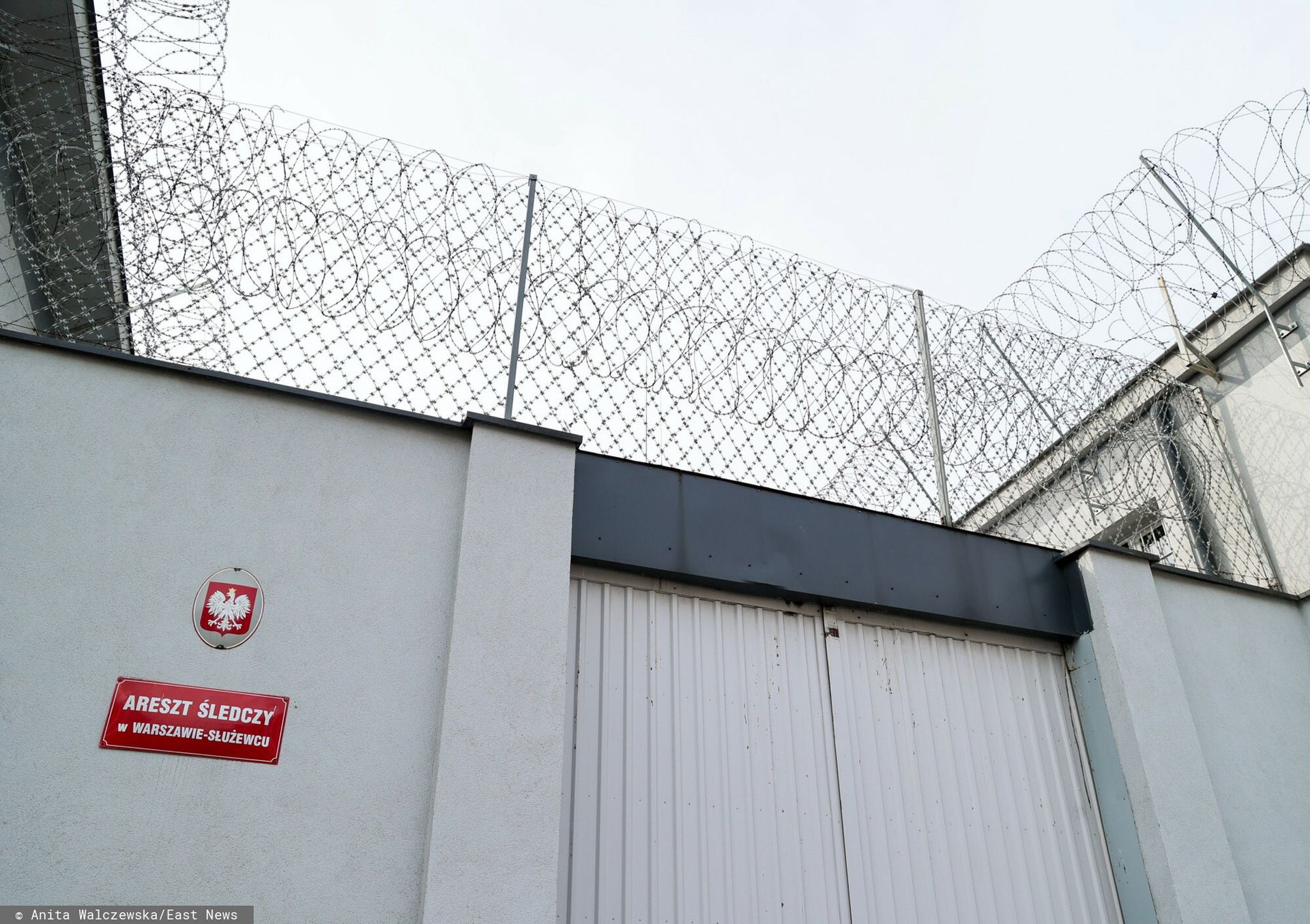 Rodzice głodzonej Helenki wyszli na wolność. Mają zakaz kontaktu