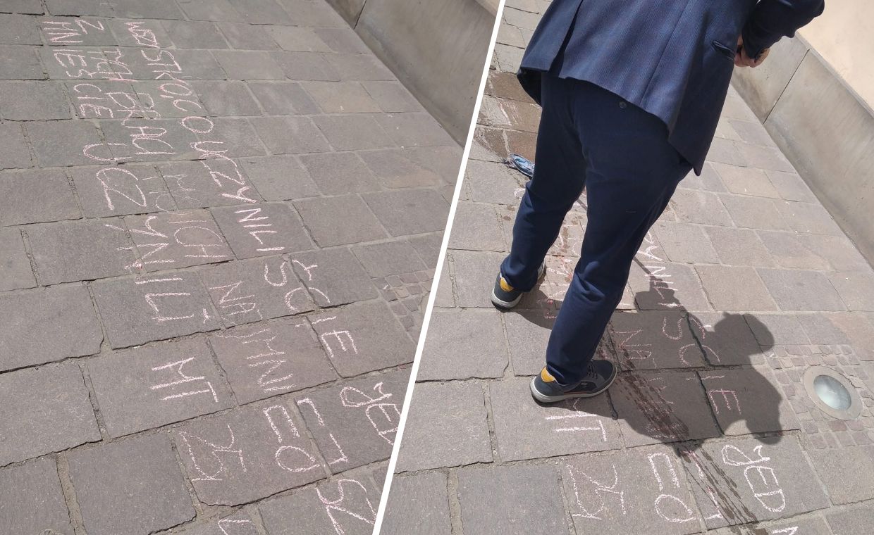 Po decyzji KEP przed krakowską kurią pojawił się cytat. gwałtownie zniknął