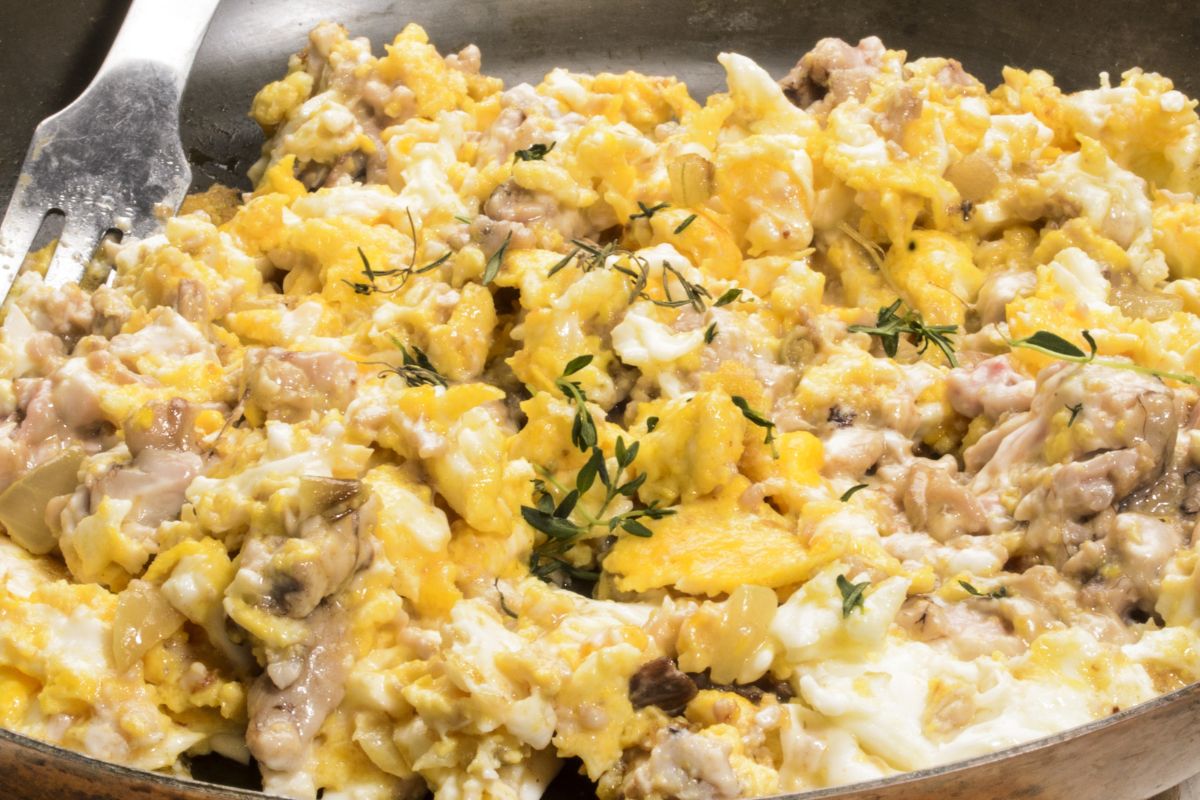 Nasi dziadkowie jadali go choćby na śniadanie. Dziś brzydzi bardziej niż wątróbka