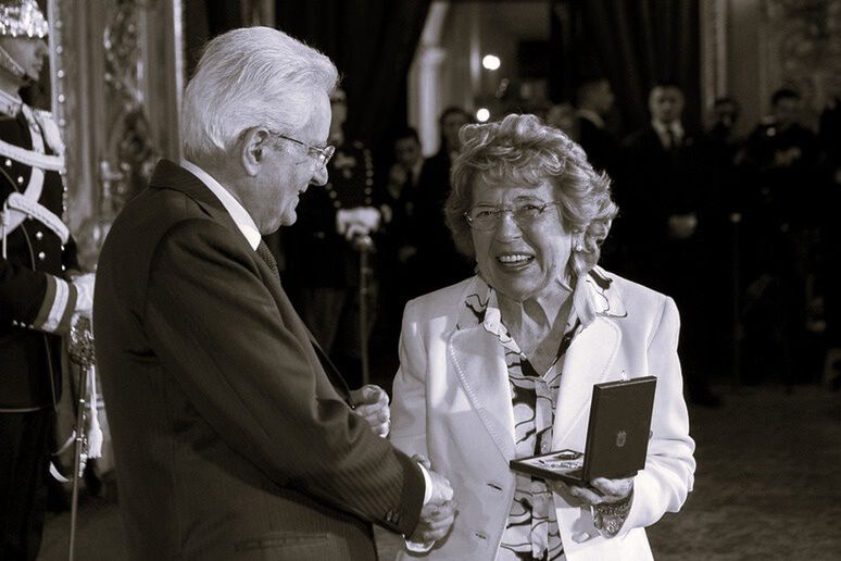 Zrewolucjonizowała edukację. Nie żyje Mamma Erasmus