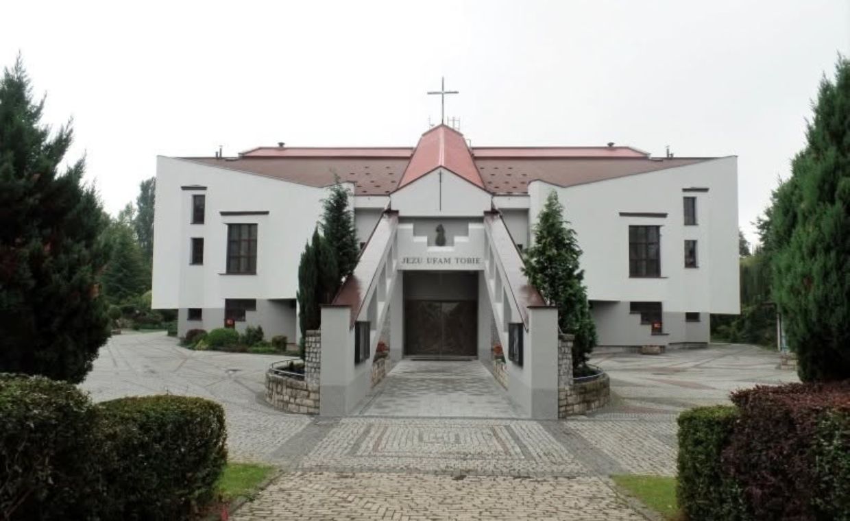 Przełom w Krakowie. Watykan przywrócił odwołanego proboszcza