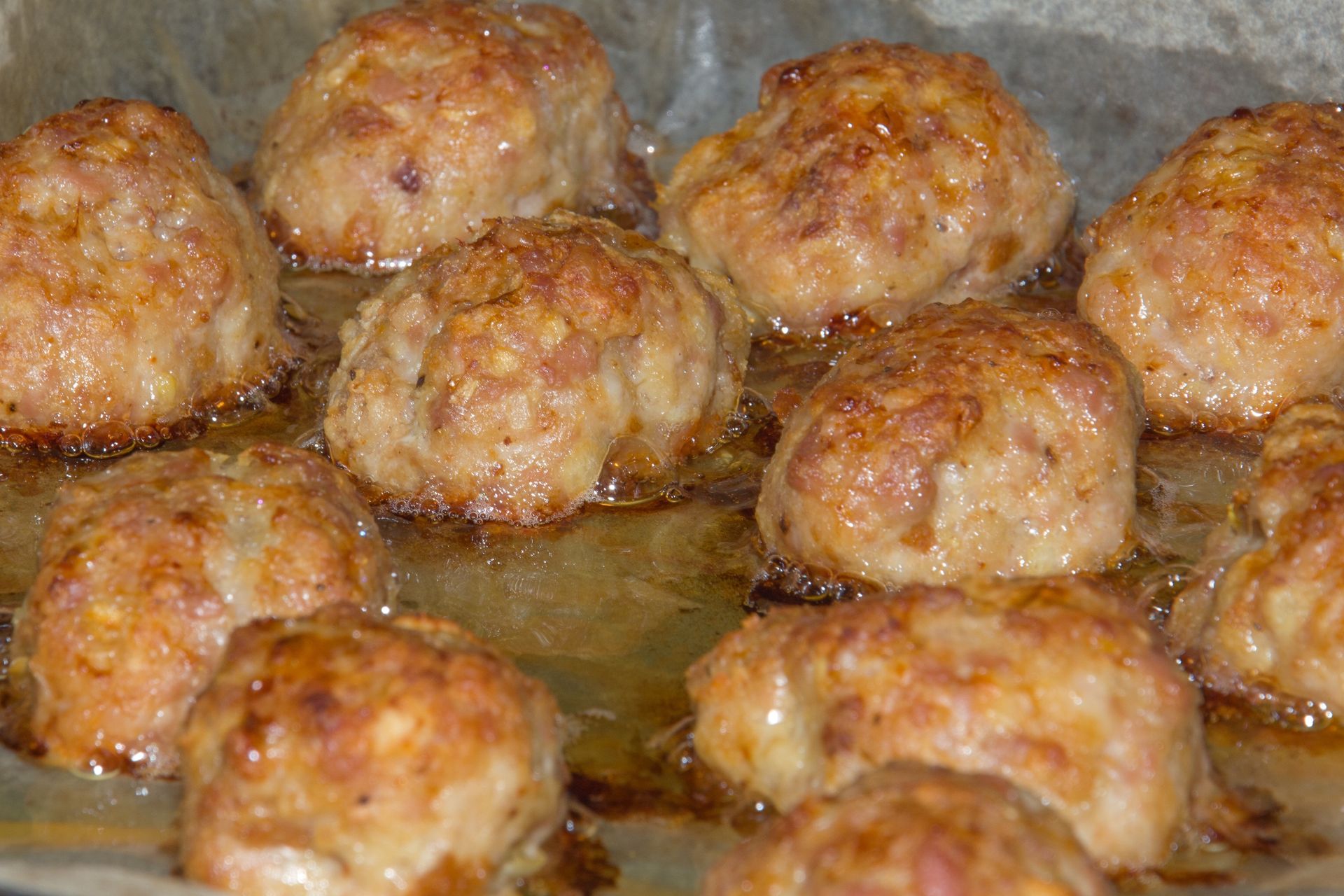 Nie musisz dosypywać bułki tartej. Inny składnik sprawi, iż mielone będą lżejsze i zdrowsze