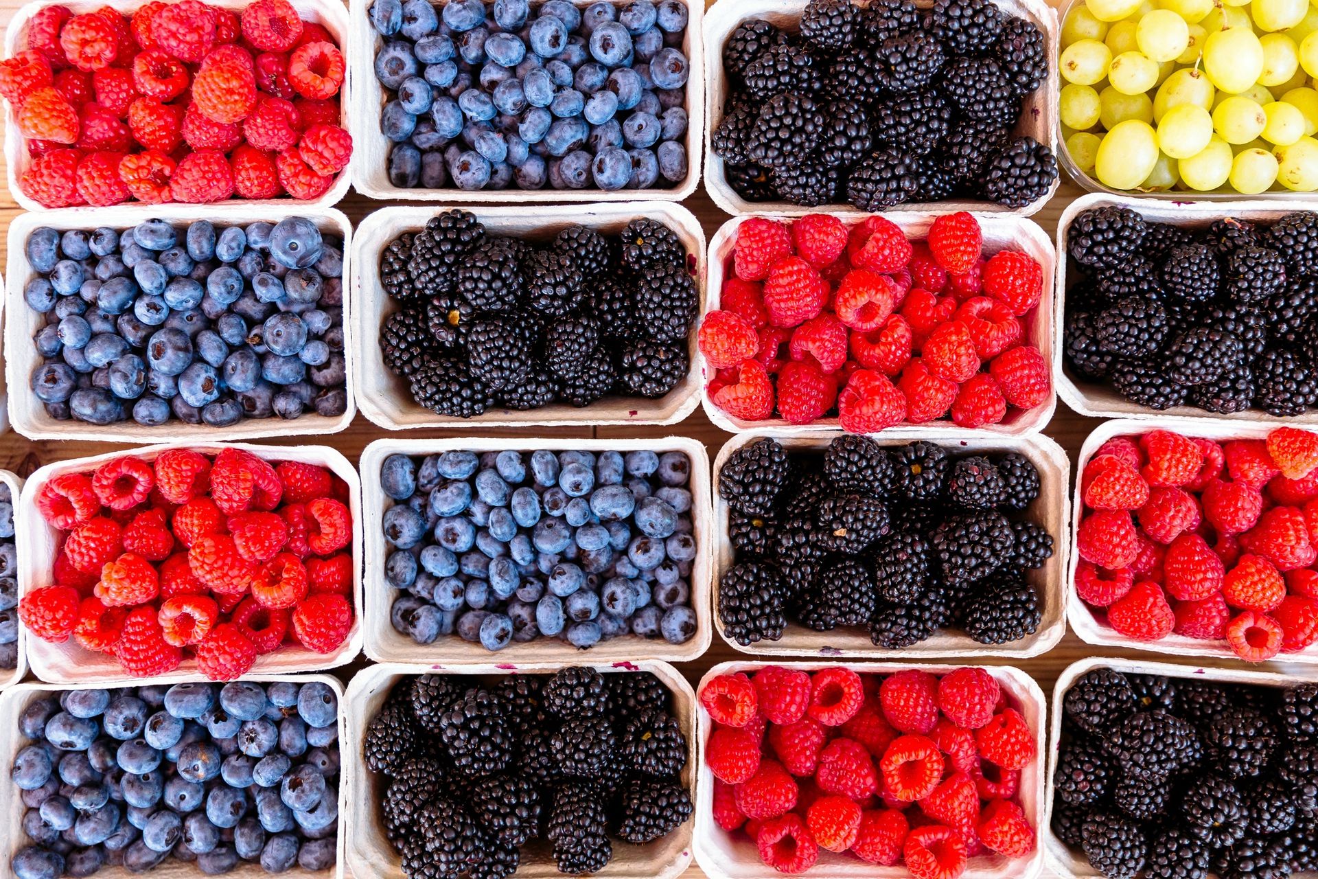Kosmiczne ceny naszego superfood. Tyle życzą sobie za kilogram owoców