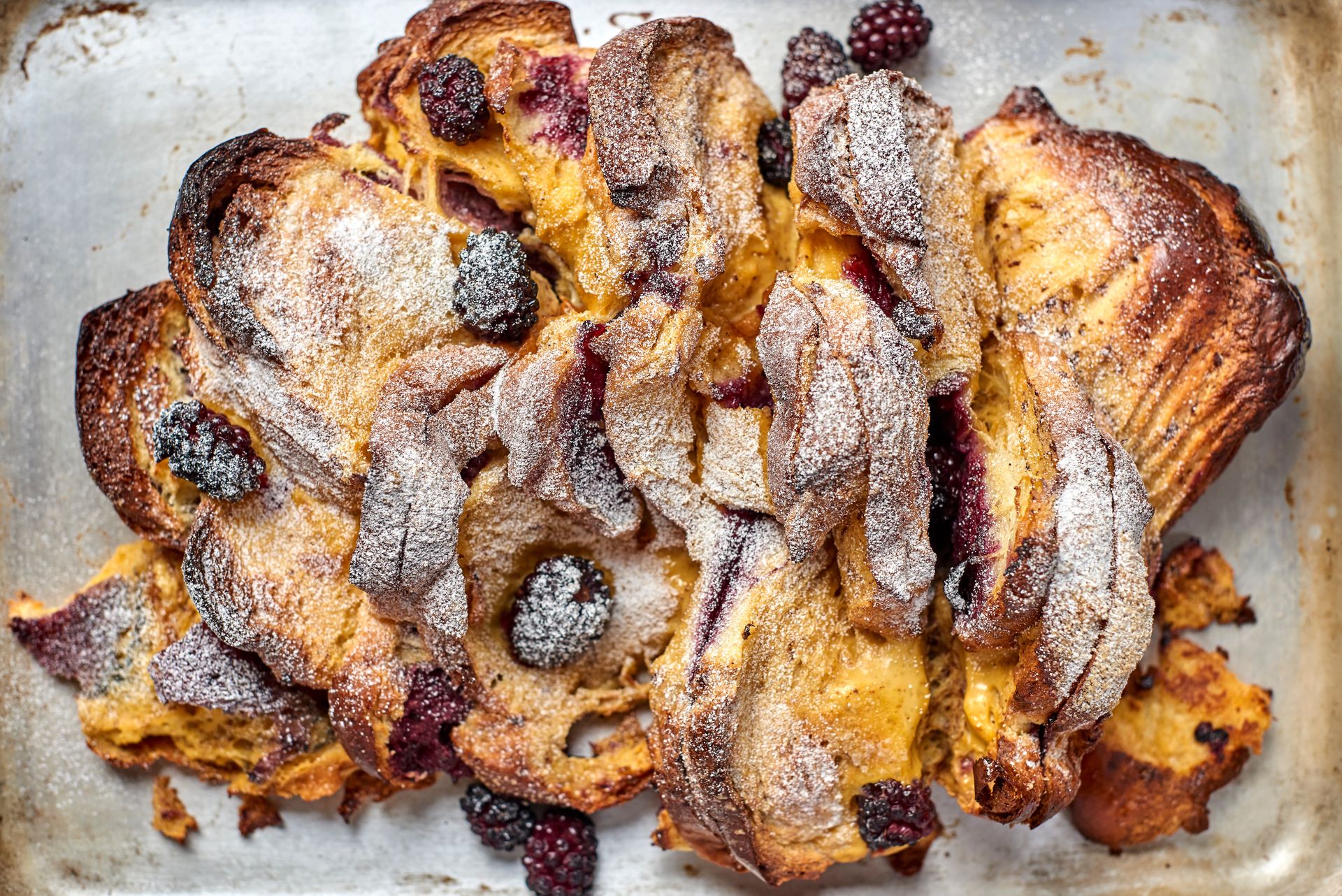 Nie zmarnujesz choćby kromeczki. Śniadanie jak z restauracji wyczarujesz z czerstwego chleba