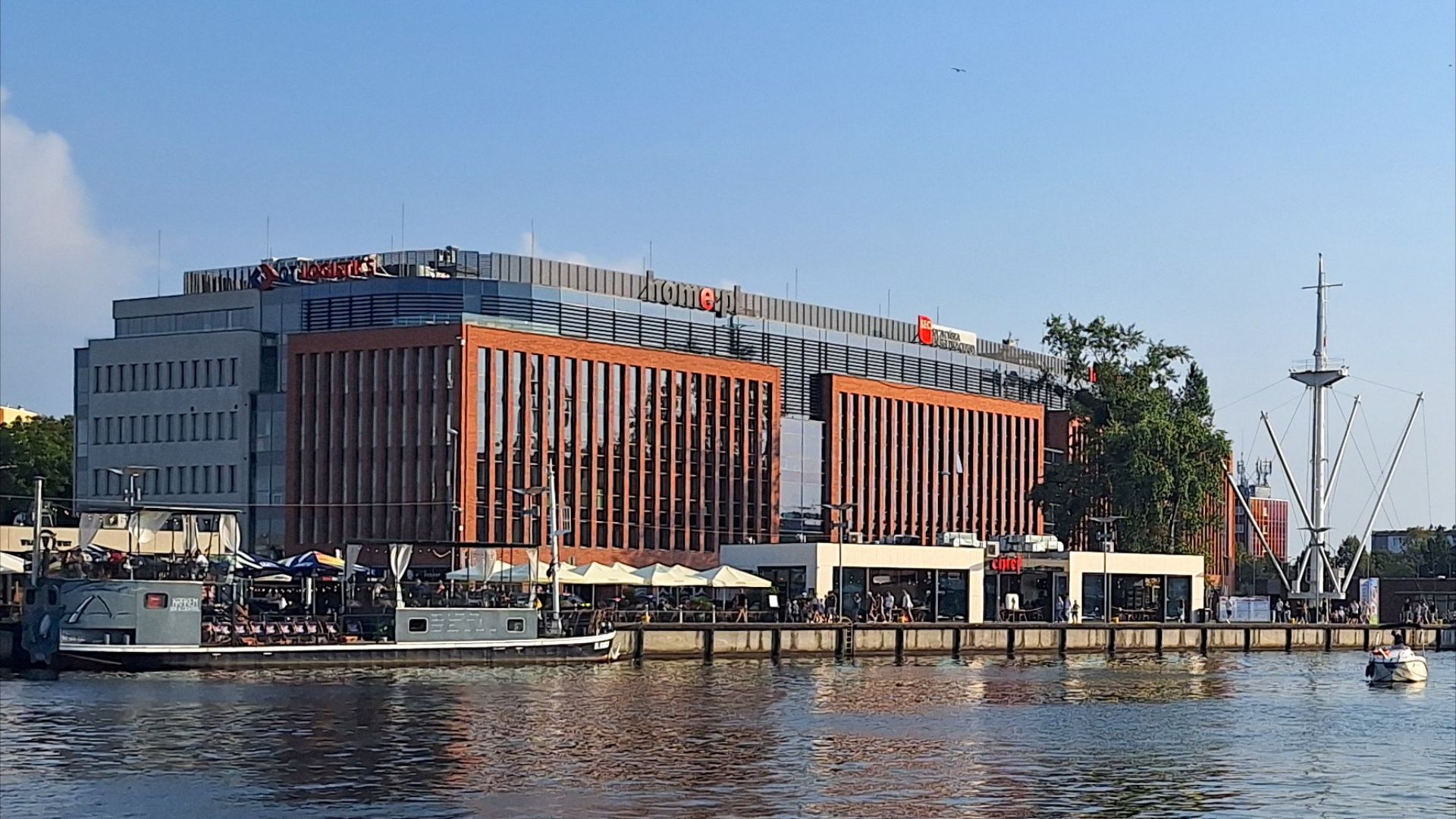 Gigant ze Szczecina tnie zatrudnienie. "Zero sentymentów"