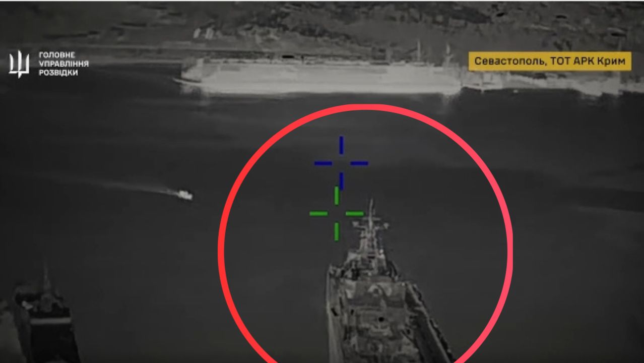 Rosyjskie okręty desantowe na celowniku. Spektakularna akcja Kijowa