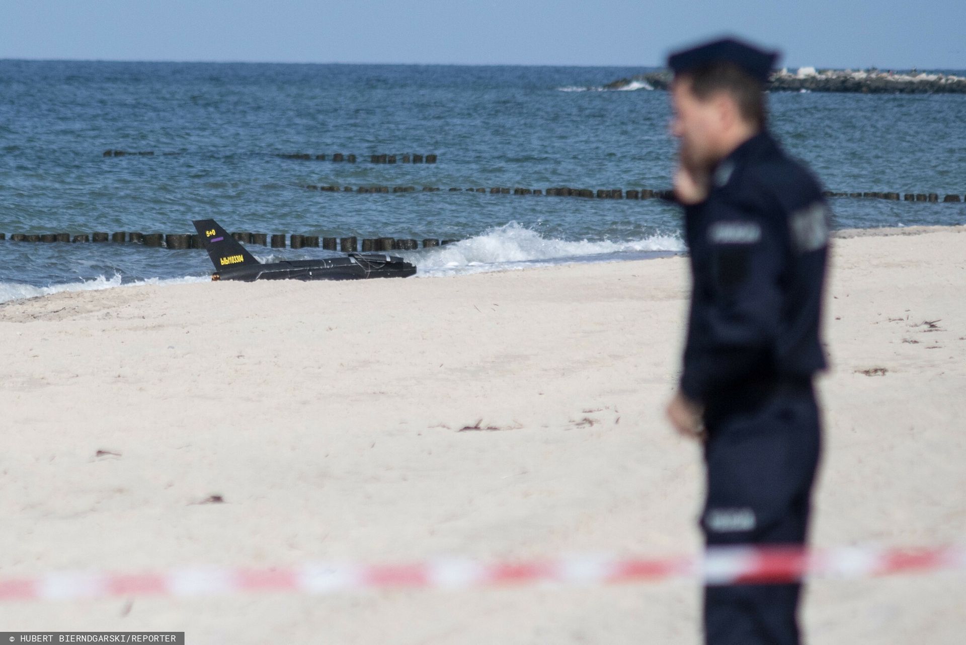 Jeden rosyjski dron i dwa dni akcji na plaży. Czy tak to powinno wyglądać?