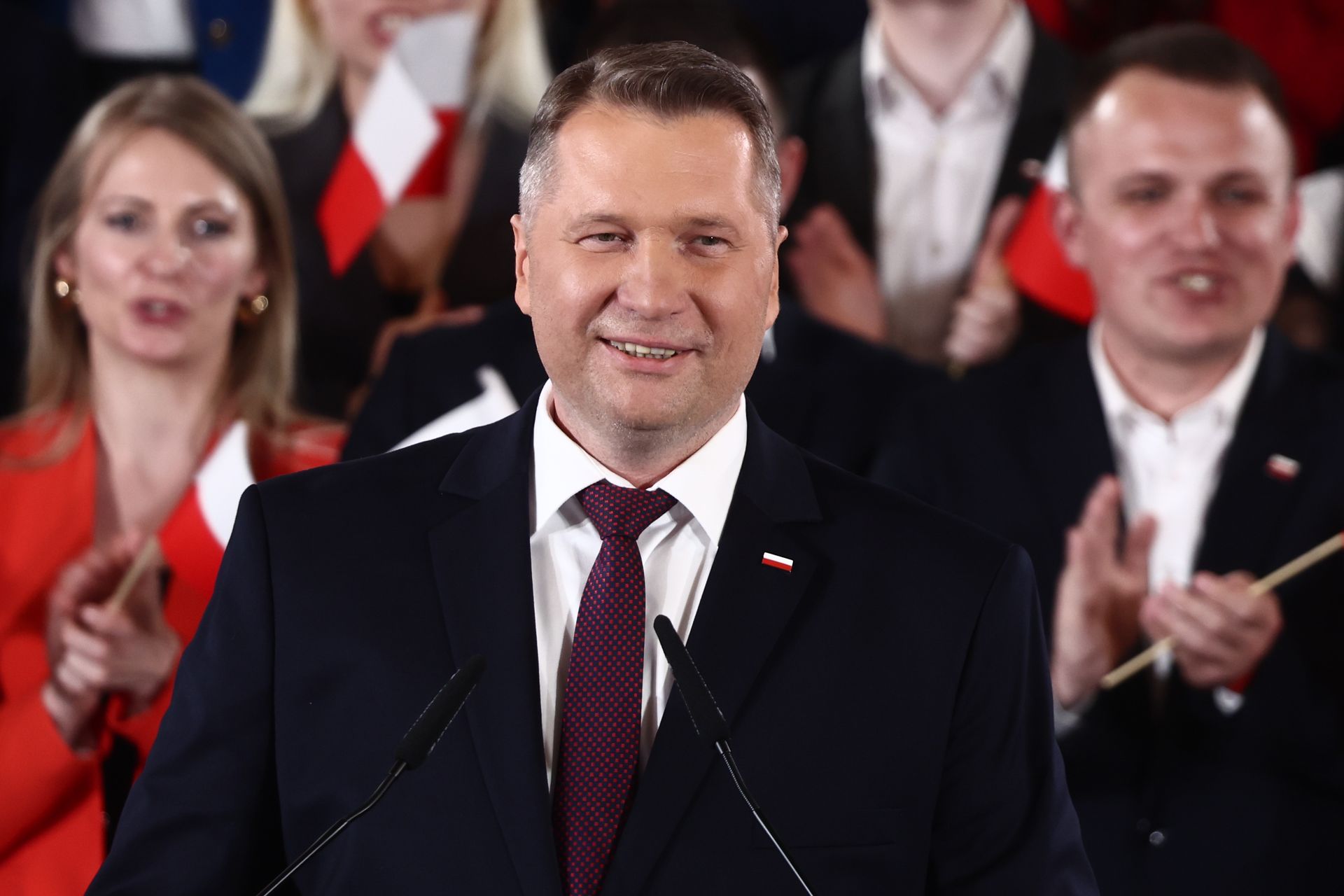 Konflikt w PiS. Czarnek ostrzega "rozłamowców"