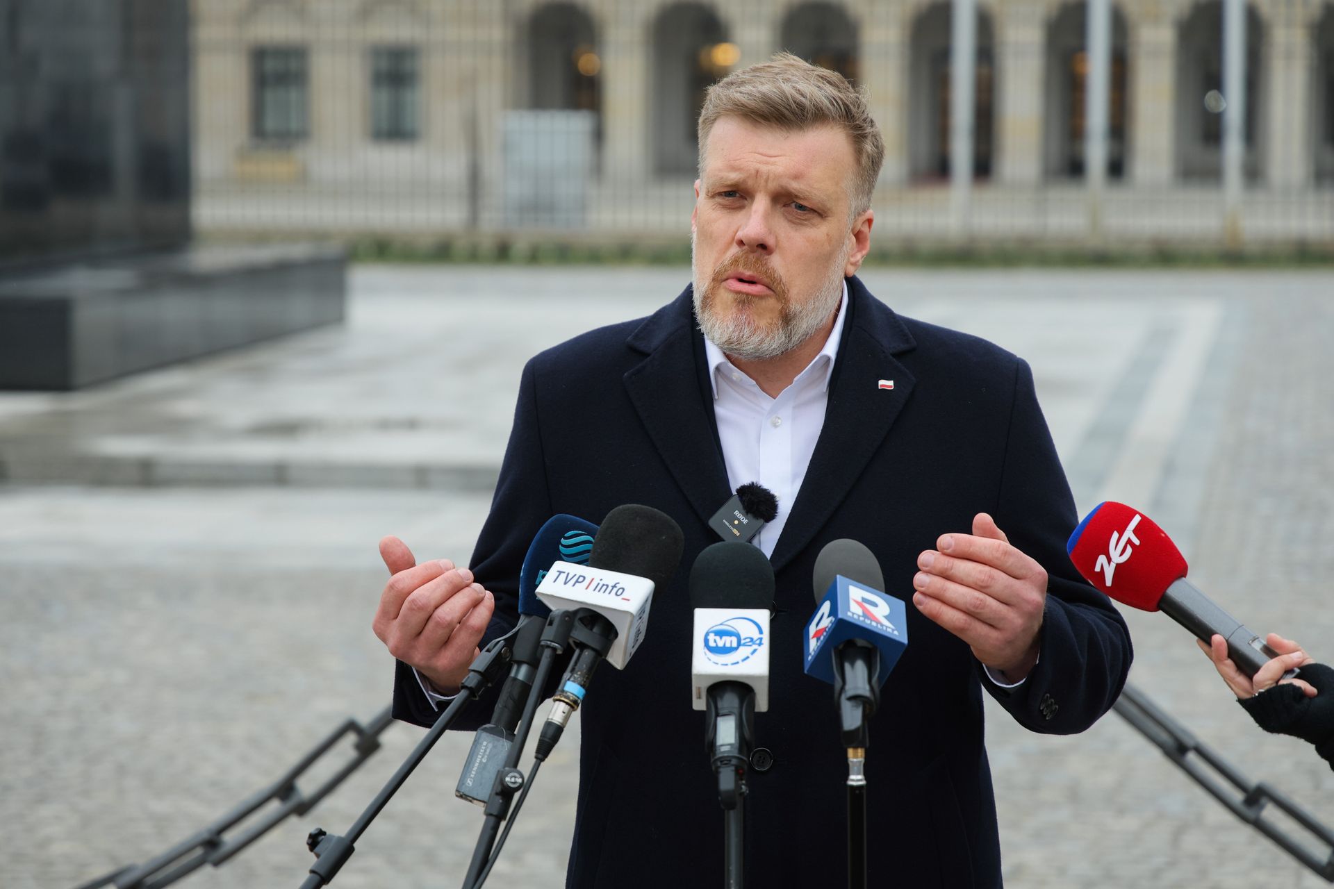 "Nie kandyduję na klauna". Dzikus wycofuje się z debaty w Końskich