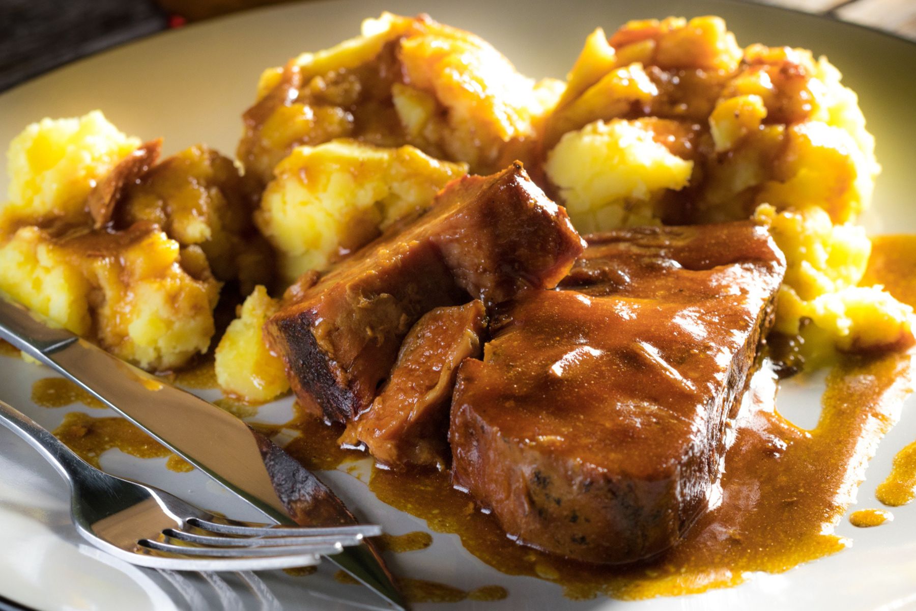 Na Wszystkich Świętych robię schab po węgiersku. Odgrzewany smakuje 100 razy lepiej