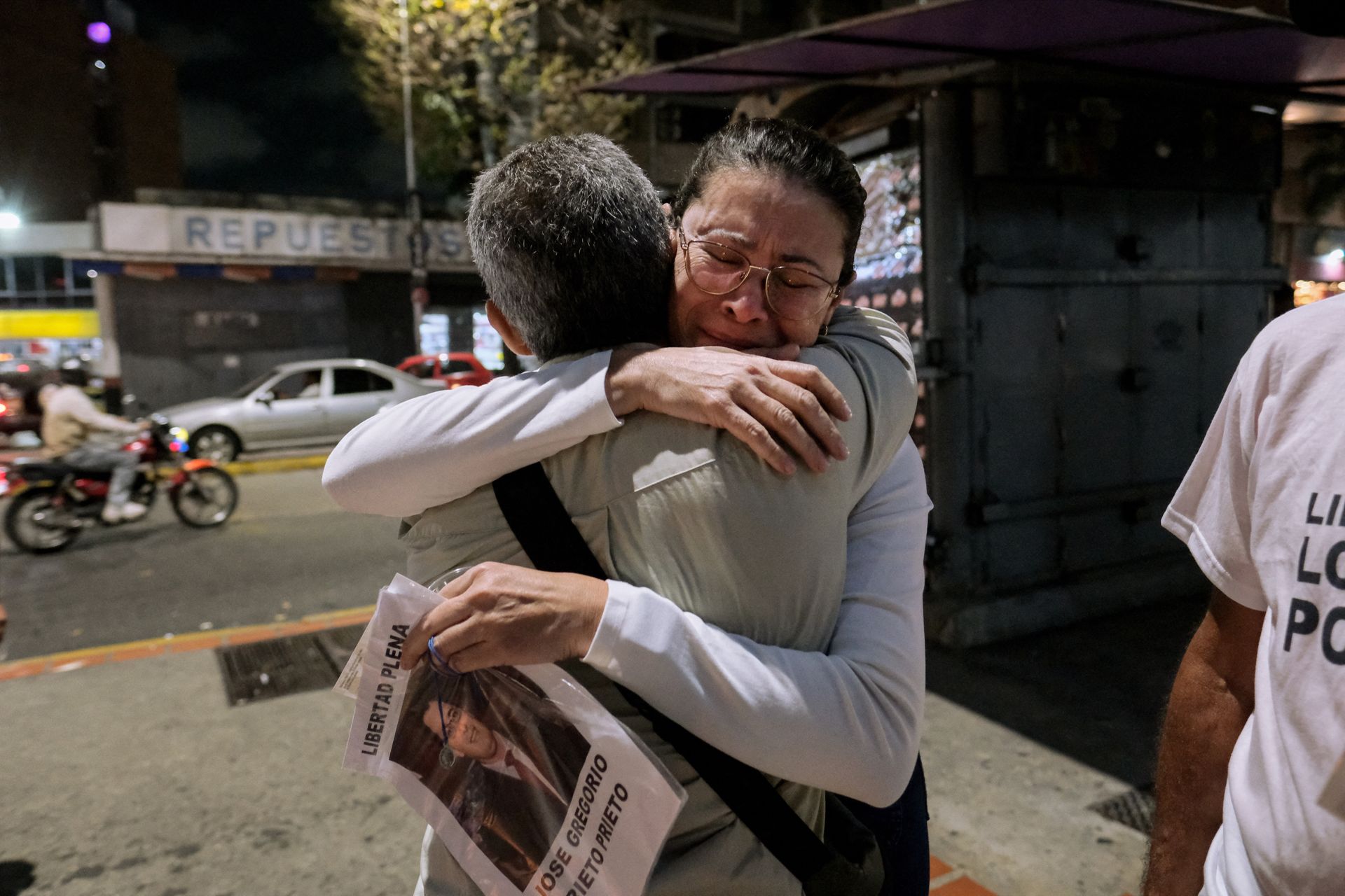 Amnestia w Wenezueli: Zwolniono 54 z 600 więźniów politycznych