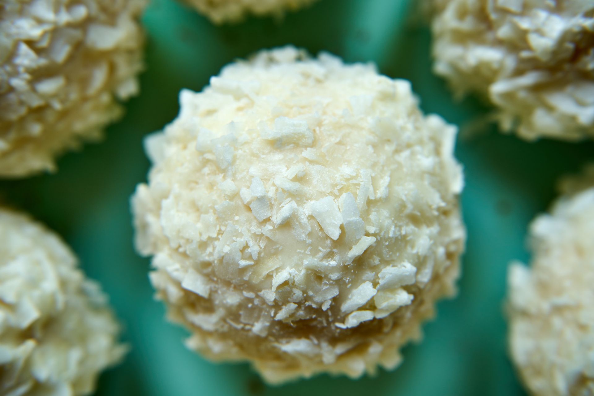 Smakują jak kultowe słodycze. Działają jak zastrzyk energii i dobrego nastroju