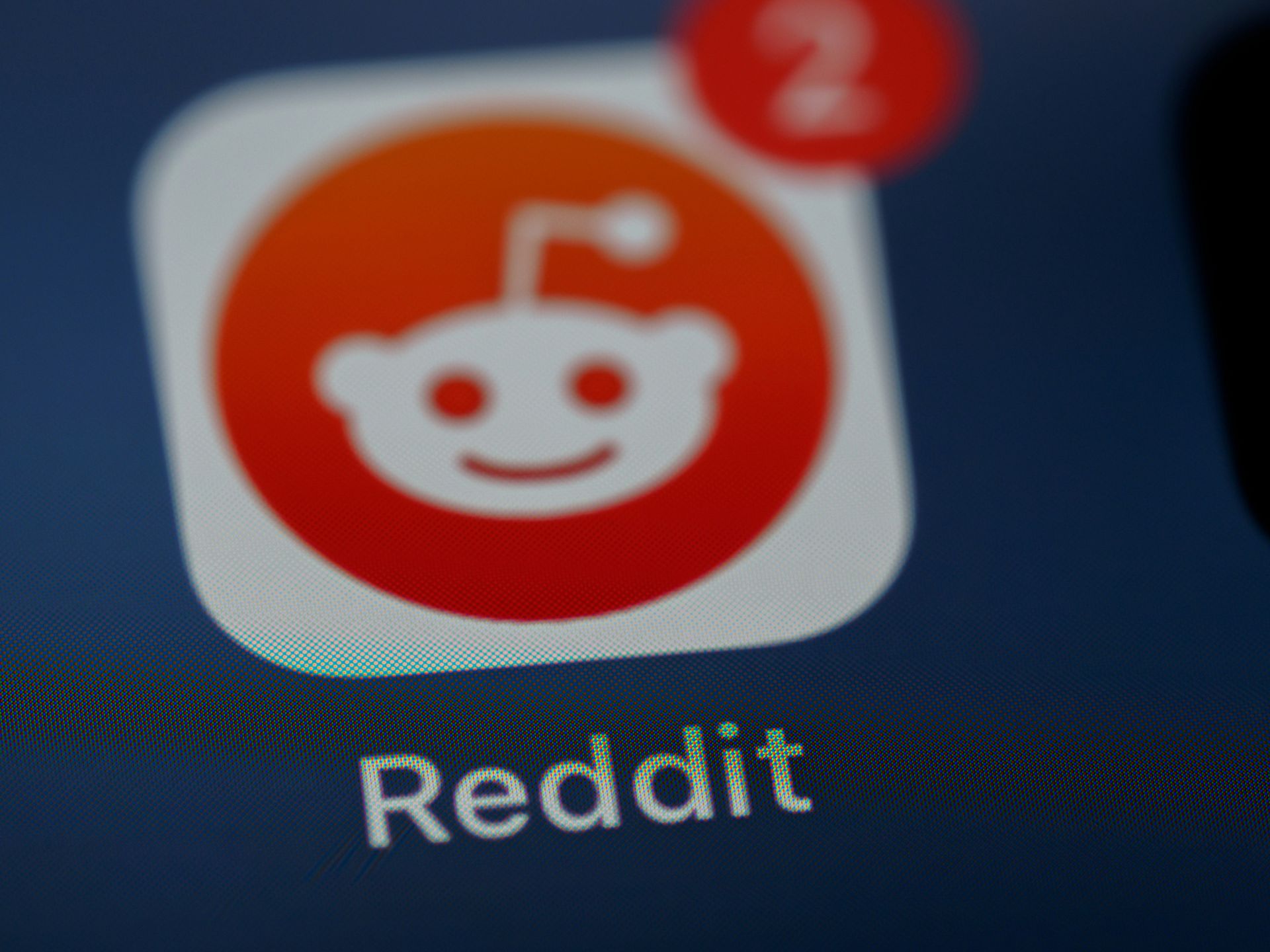 Reddit pochwalił się dobrymi wynikami finansowymi. Zawdzięcza to rozwojowi AI
