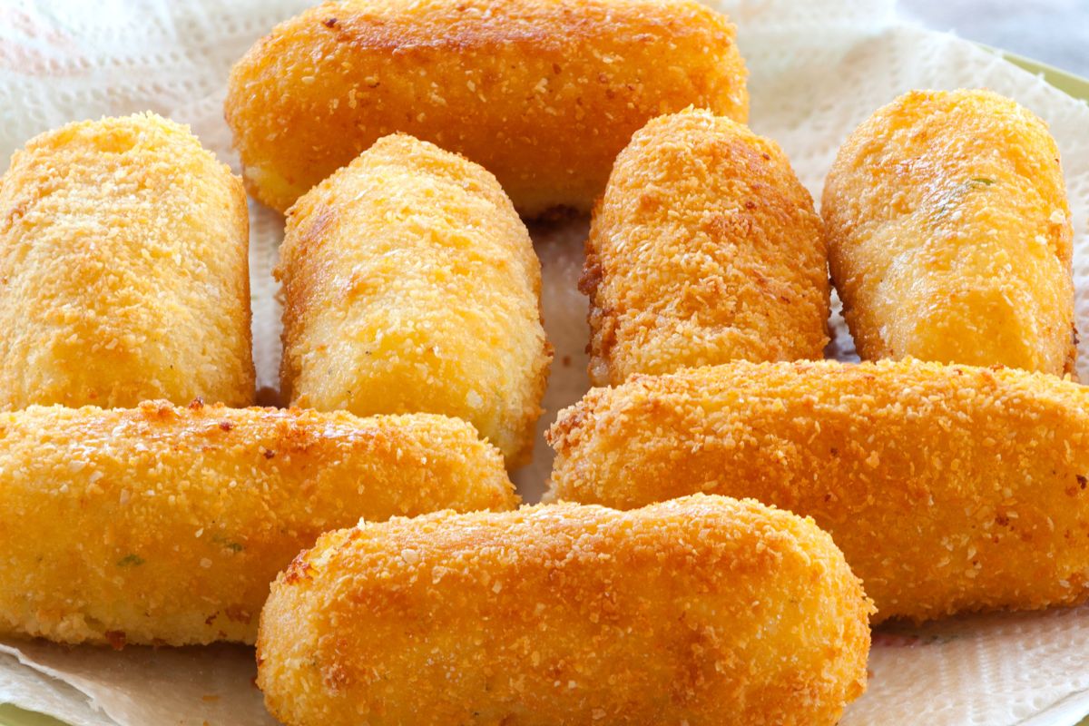 Dodaję do ziemniaków i smażę. Danie z resztek, a smakuje obłędnie