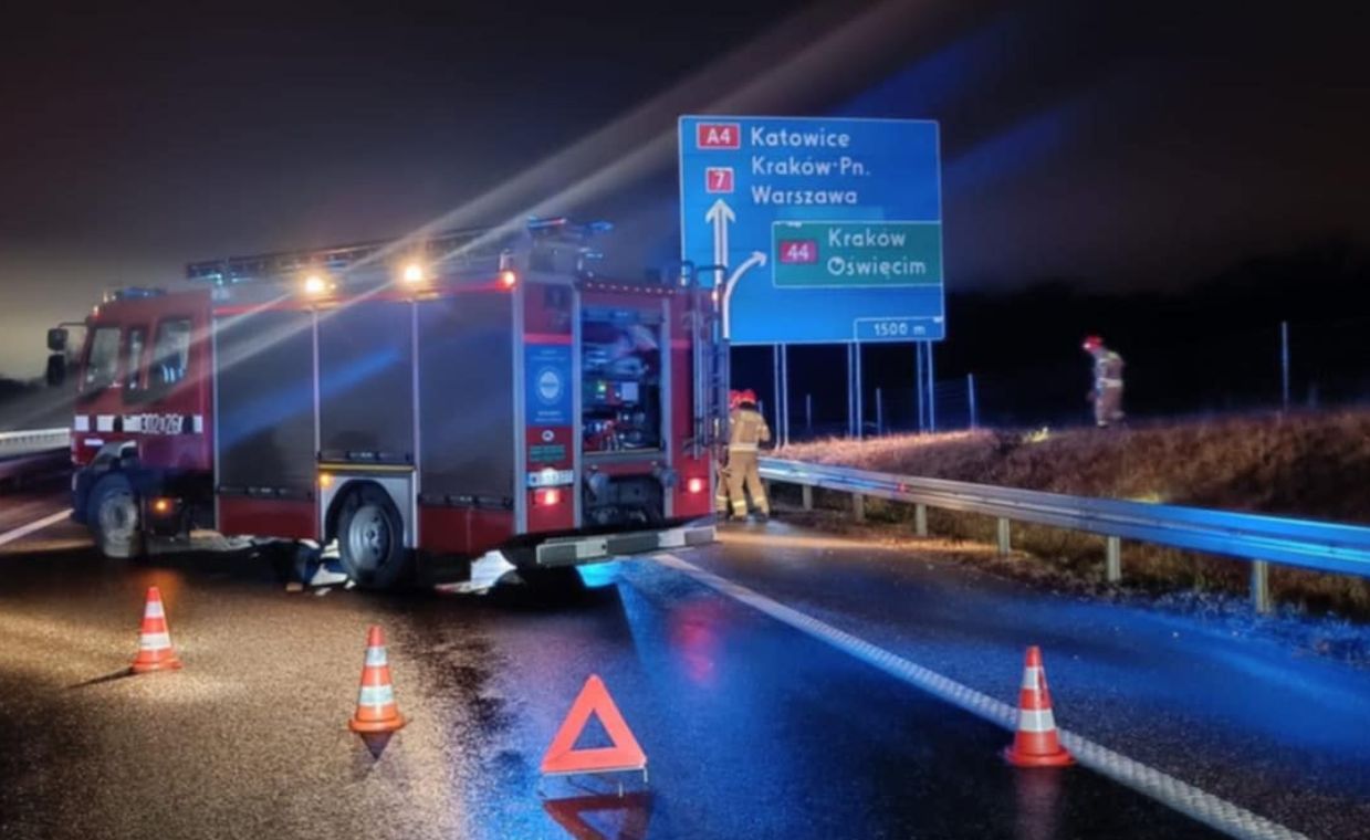 Ciało starszej kobiety na A4. Autostrada zablokowana